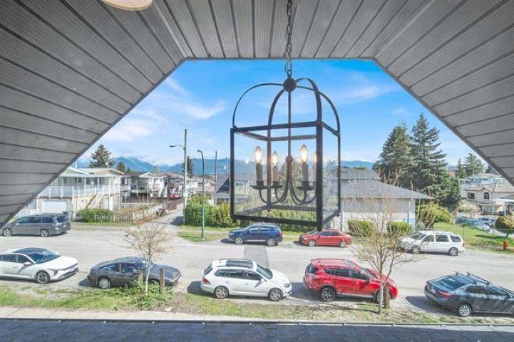 3128 KINGS AVENUE, Vancouver BC V5R 4T4, R3173466, BC,