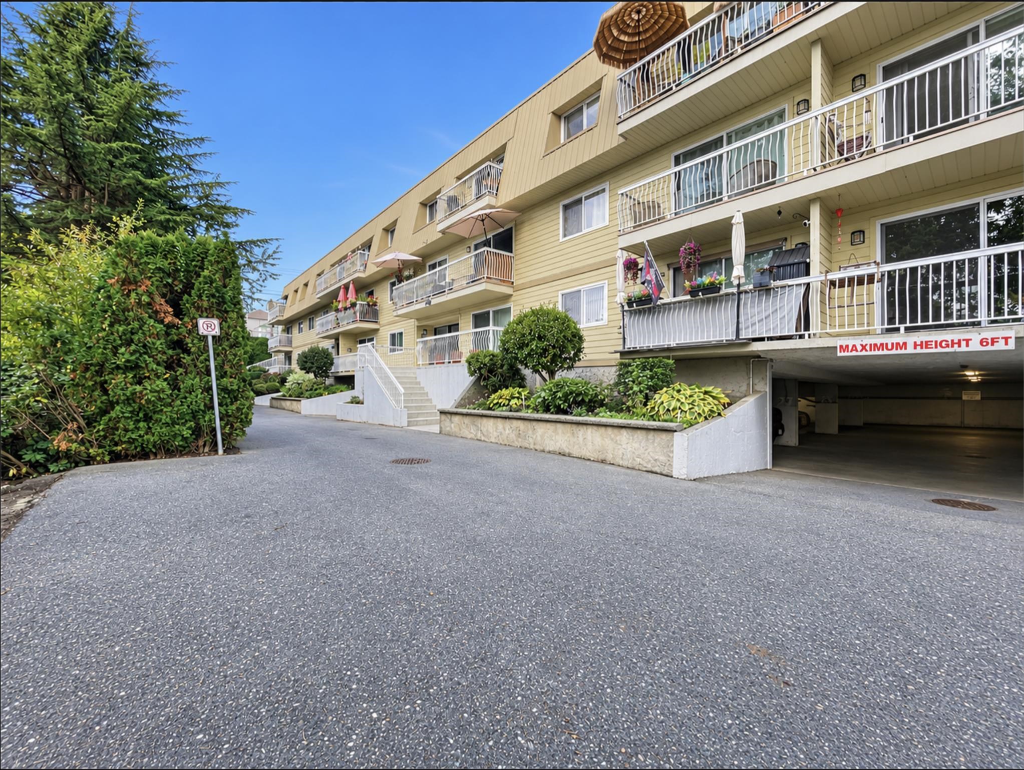 329 7436 STAVE LAKE STREET, R3173468, BC,