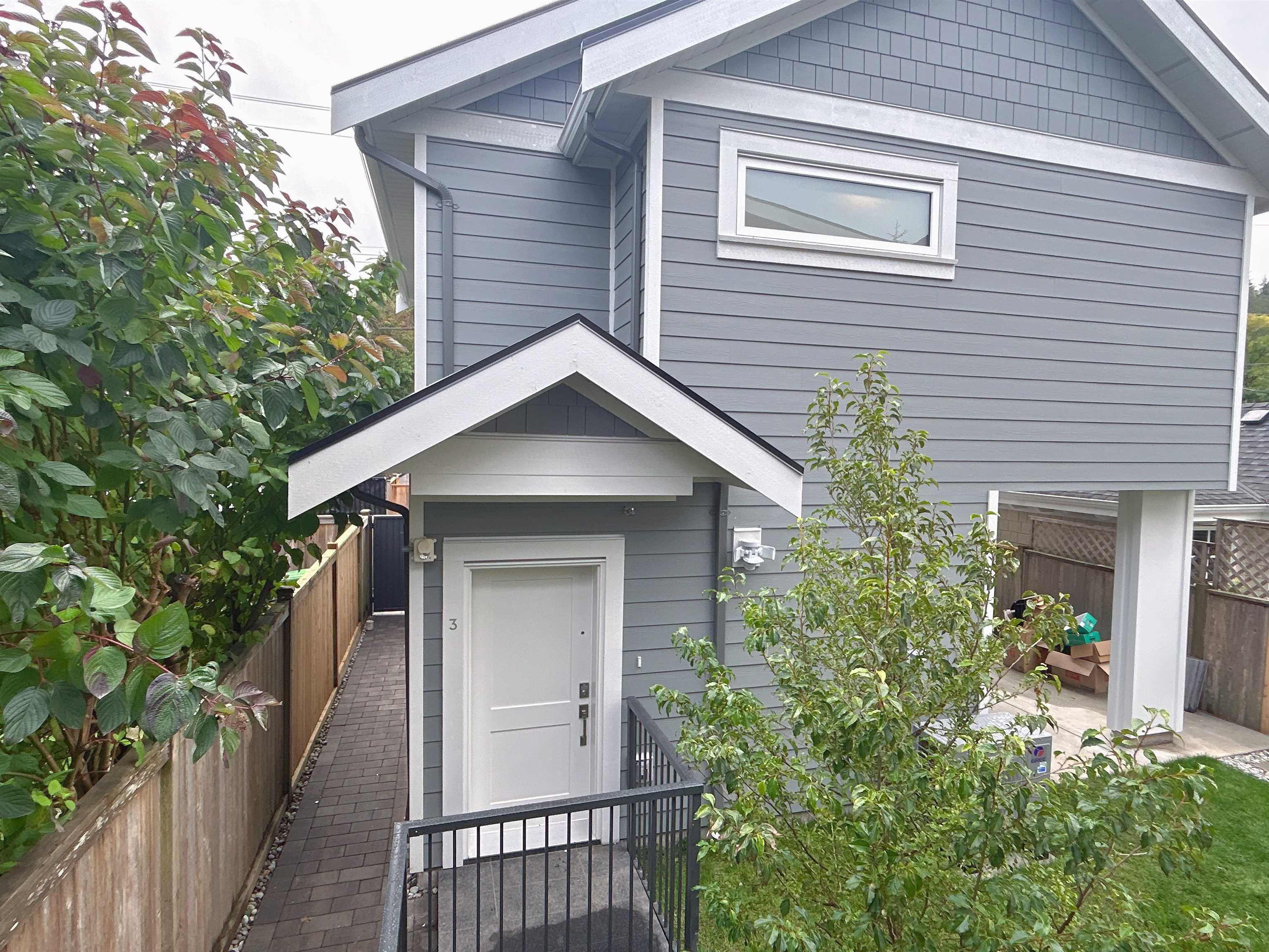3 4472 15TH AVENUE, R3173479, BC,