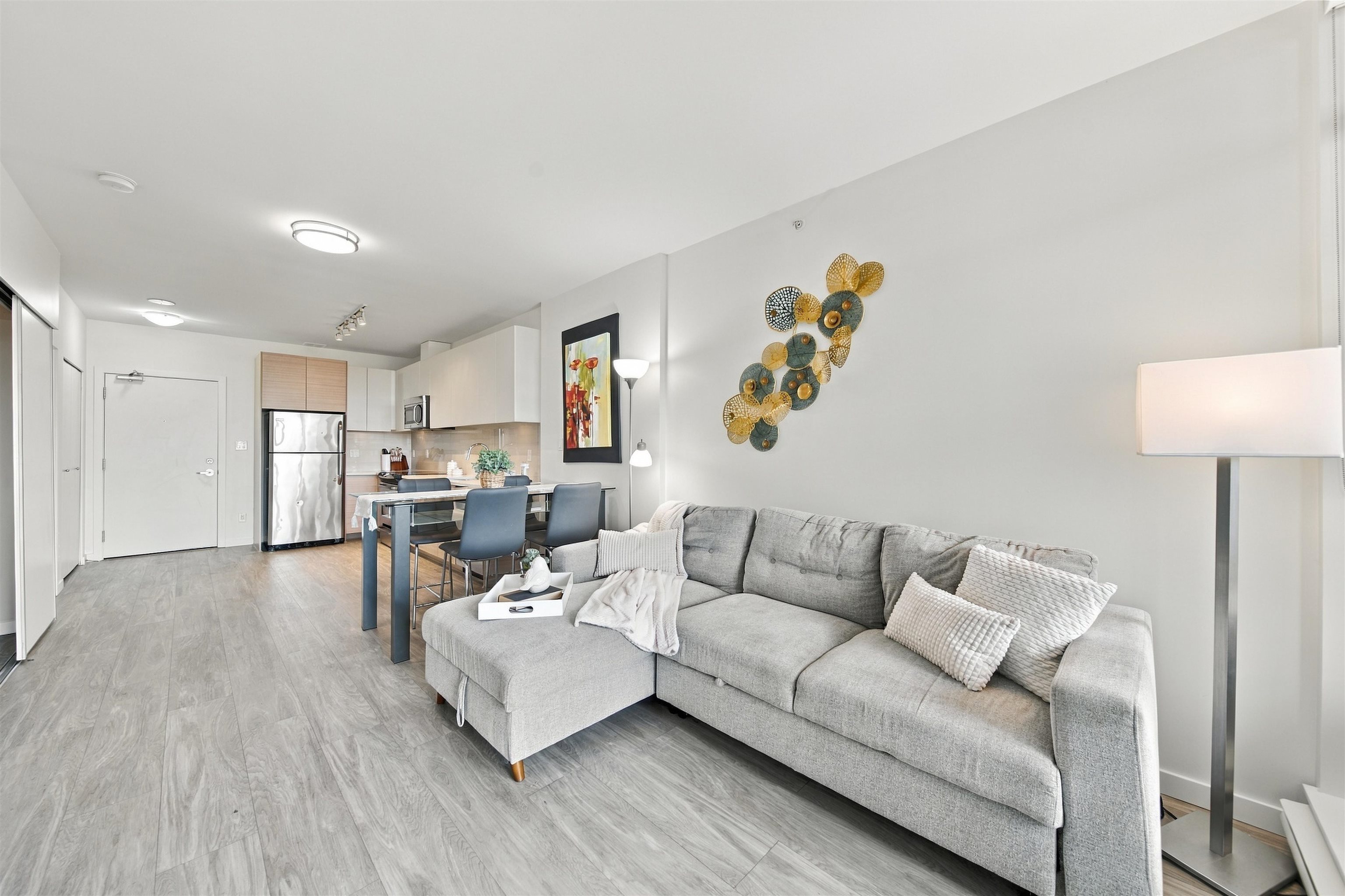 304 13303 CENTRAL AVENUE, R3173509, BC,