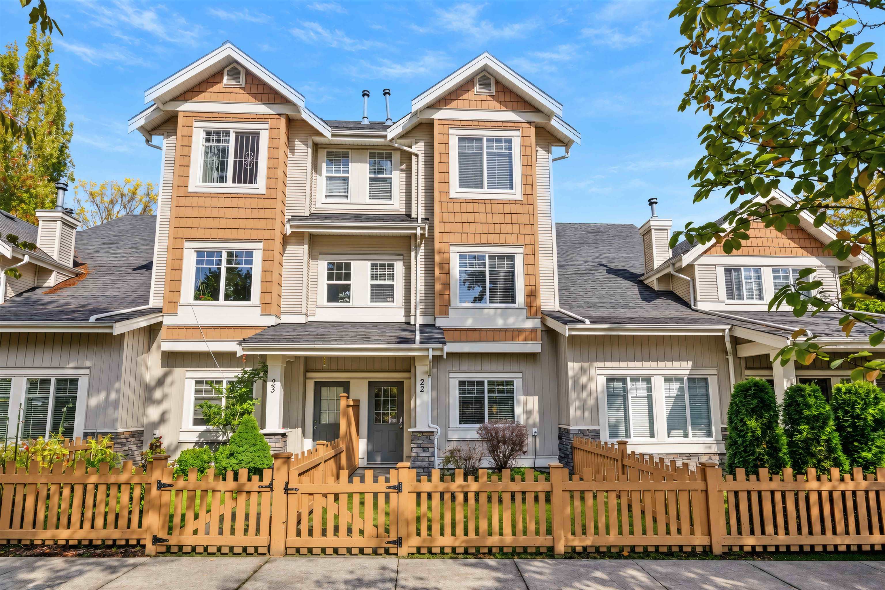 22 8717 159 STREET, R3173598, BC,