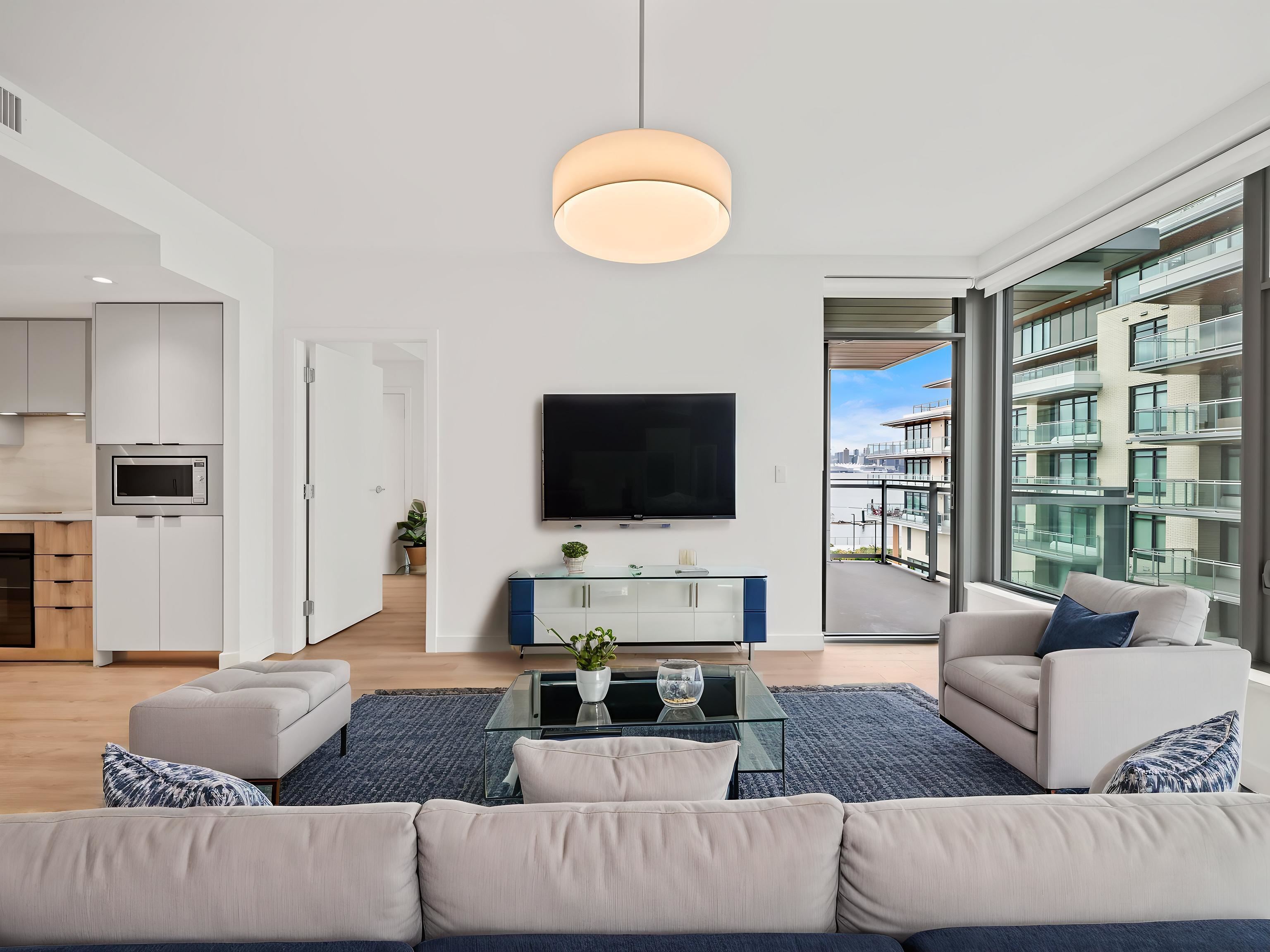 425 755 HARBOURSIDE DRIVE, R3173667, BC,
