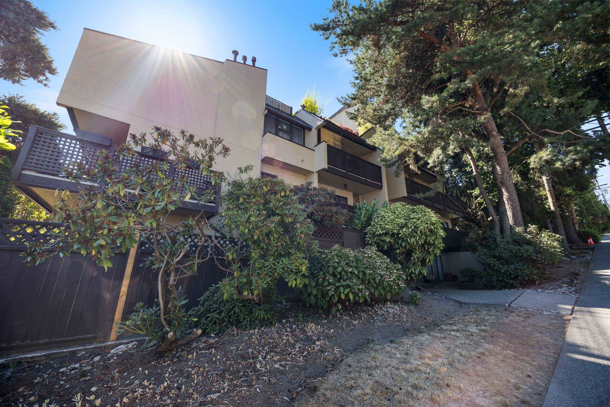 306 110 SEVENTH STREET, R3173740, BC,