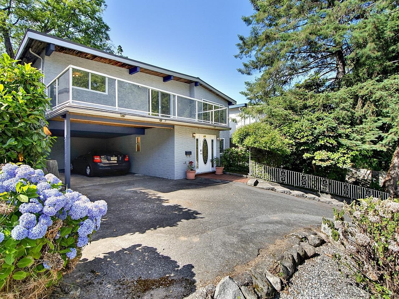 1106 HEYWOOD STREET, North Vancouver BC V7L 1H4, R3173745, BC,