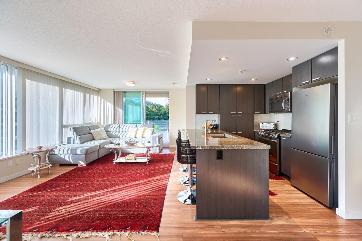 805 2232 DOUGLAS ROAD, R3173749, BC,