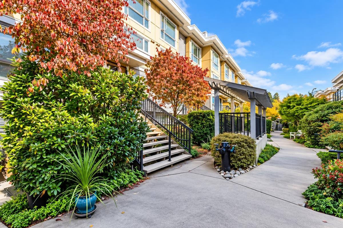 MLS® listing #R3173816 for sale located at 64 728 14TH STREET
