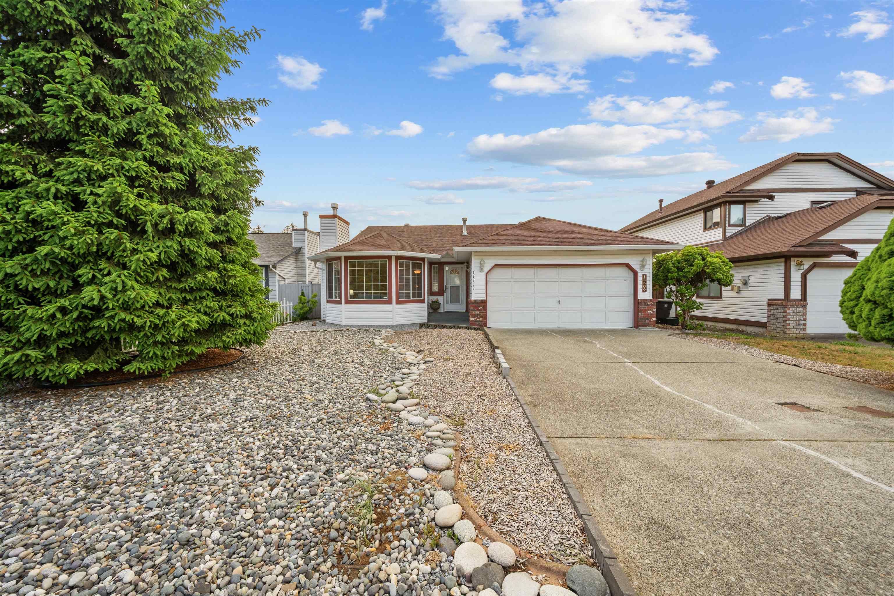 MLS® listing #R3173854 for sale located at 12309 193RD STREET, Pitt Meadows BC V3Y 2K2