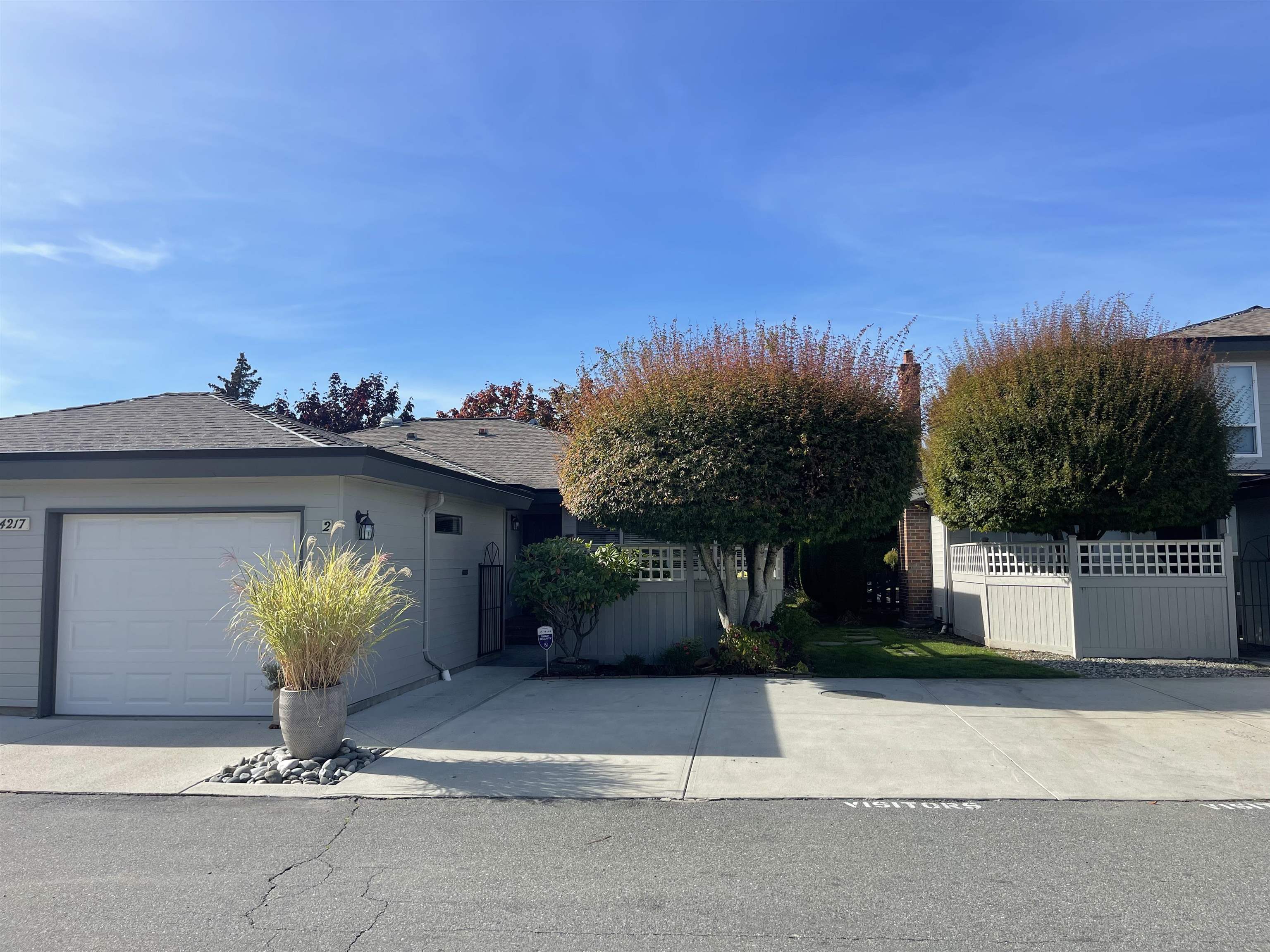 2 14217 18A AVENUE, R3173940, BC,