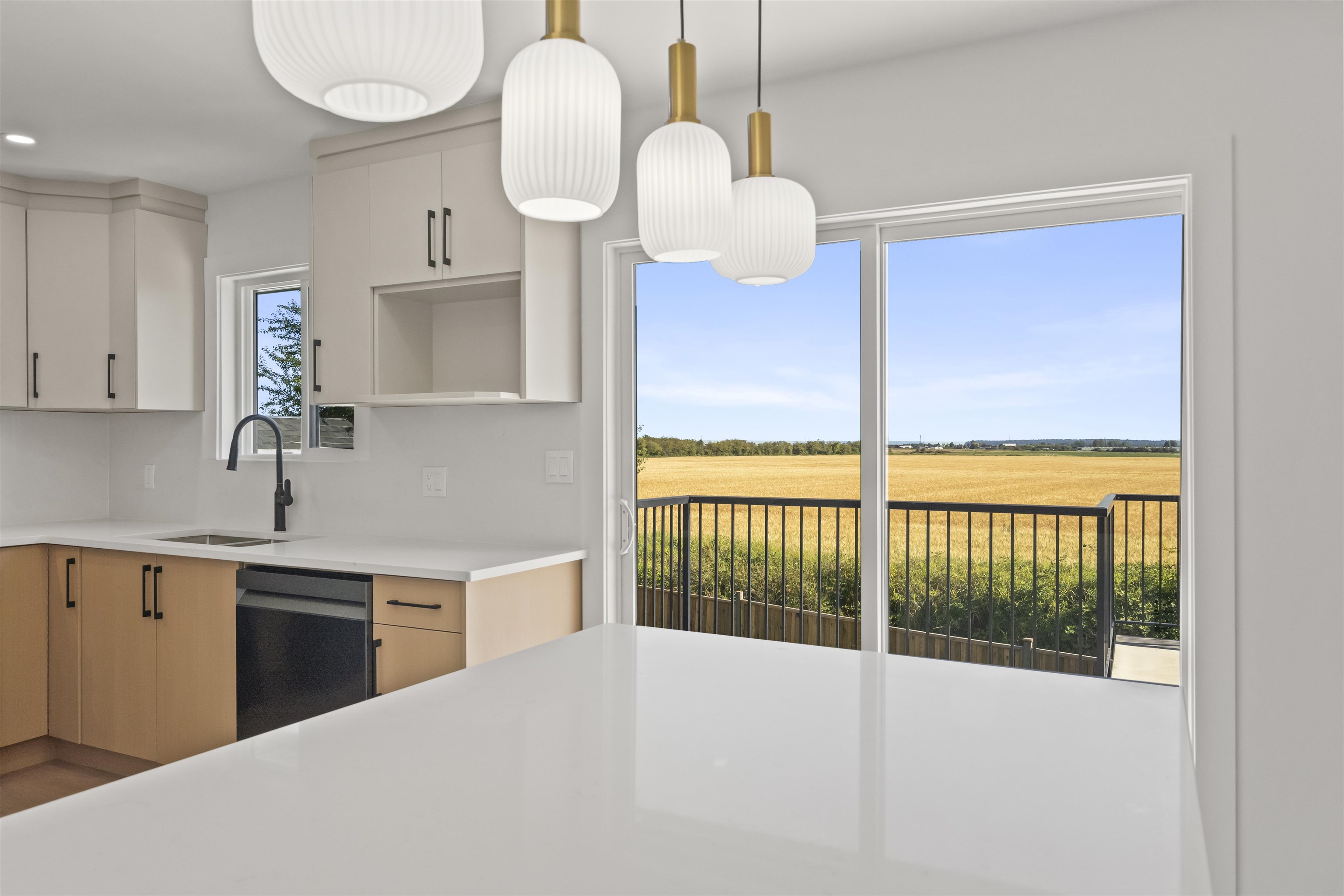 5548 44 AVENUE, Delta BC V4K 1E1, R3173959, BC,
