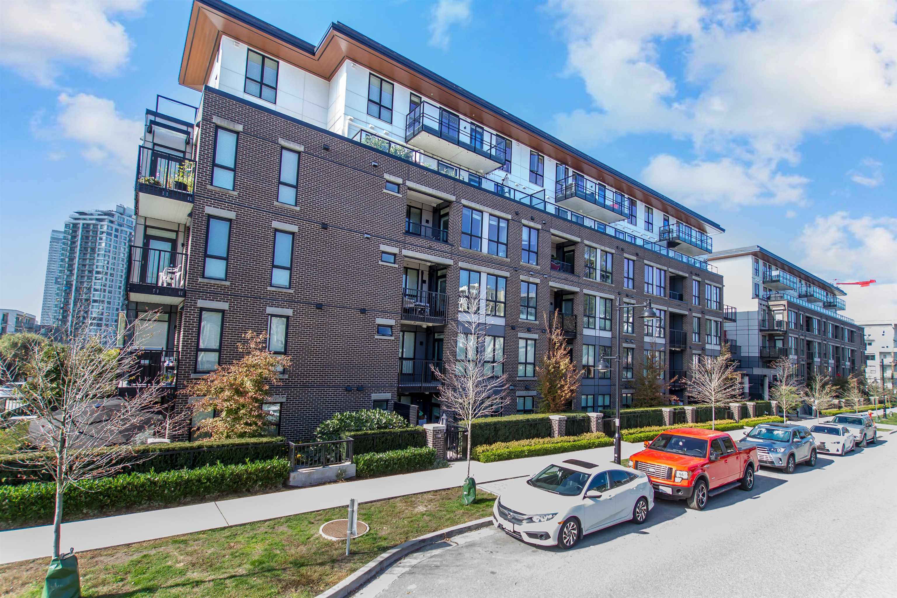 411 750 DOGWOOD STREET, R3173984, BC,