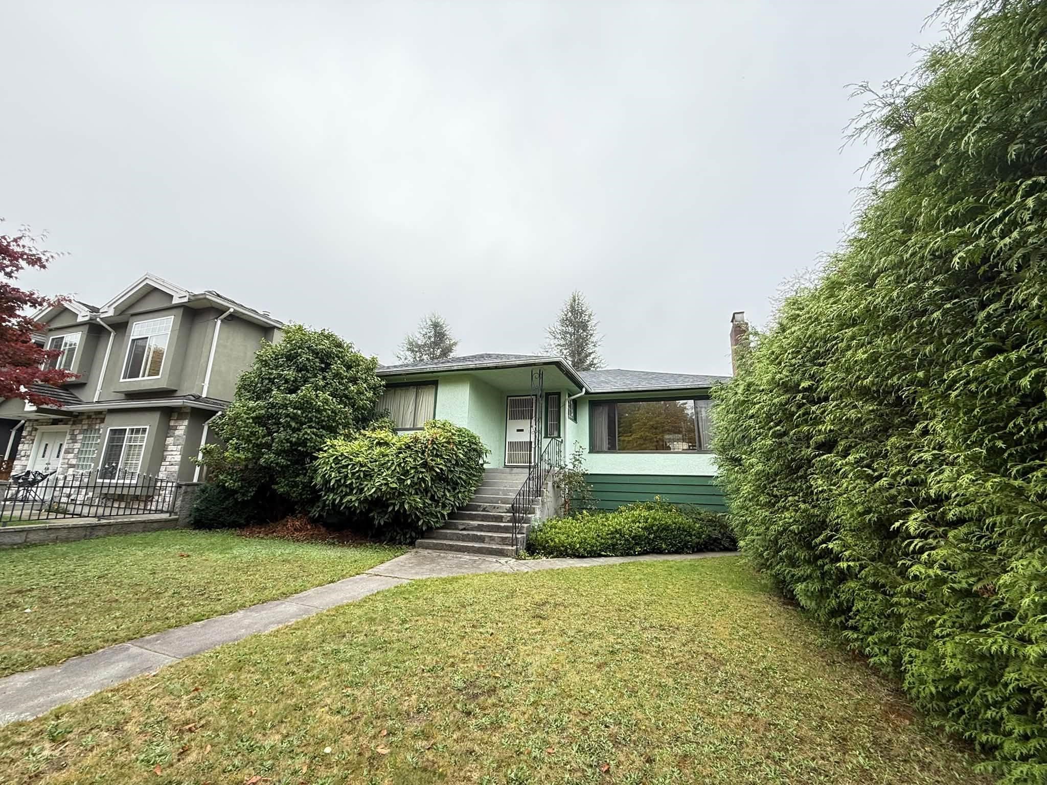 928 E 31ST AVENUE, Vancouver BC V5V 2X4, R3174025, BC,