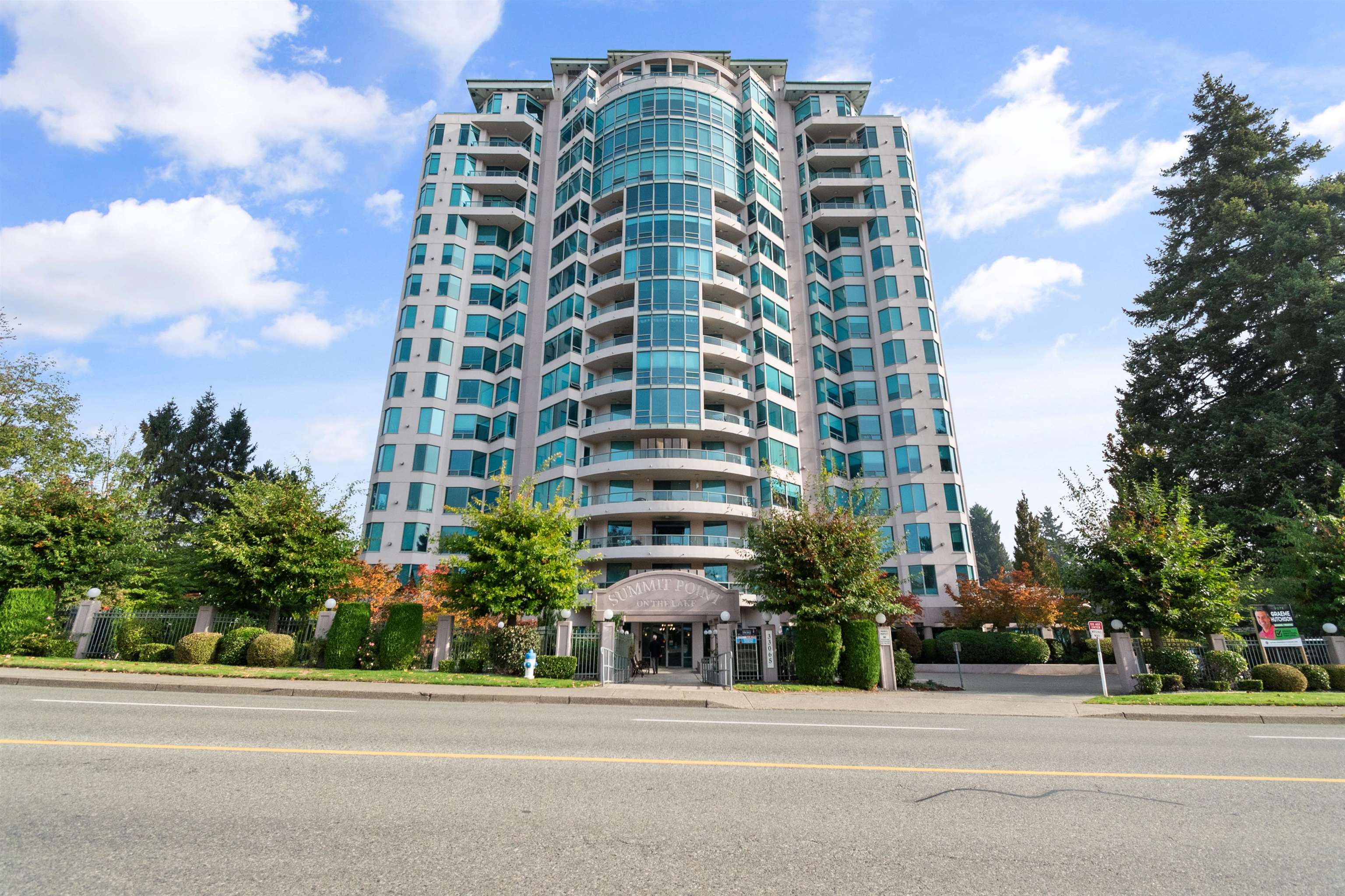 805 33065 MILL LAKE ROAD, R3174027, BC,