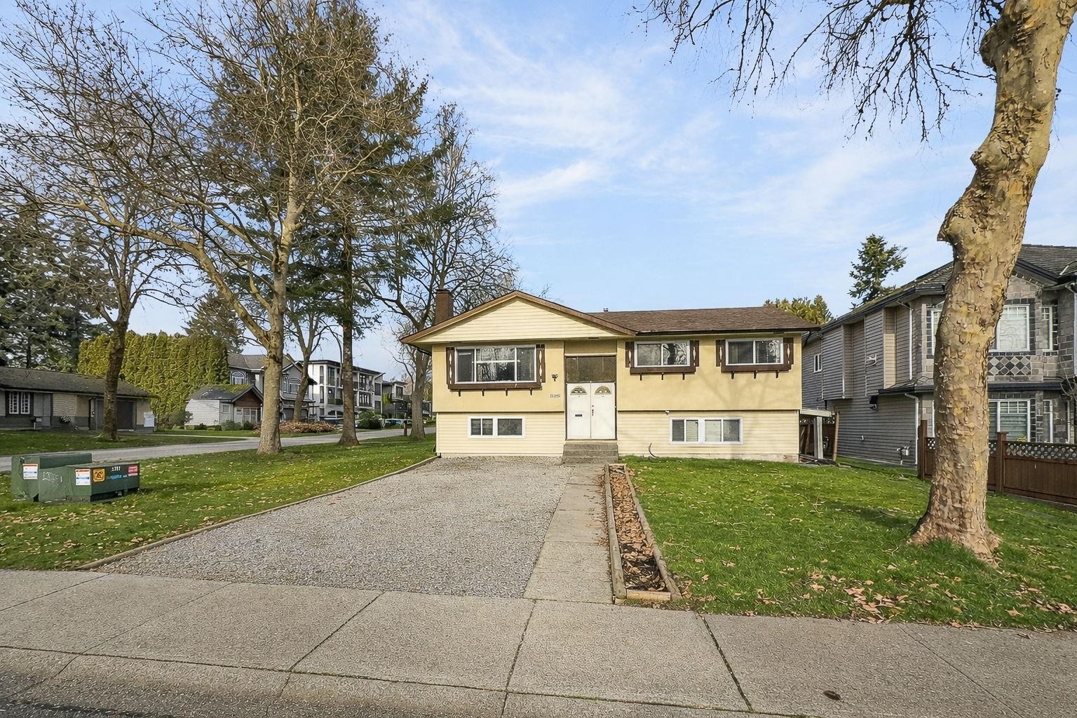 12959 CARLUKE CRESCENT, Surrey BC V3V 6R5, R3174100, BC,