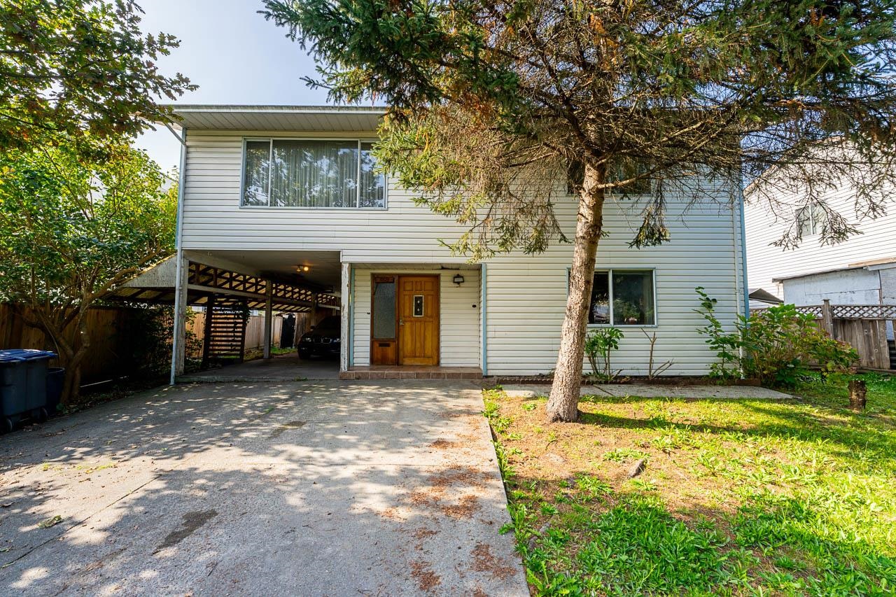 MLS® listing #R3174234 for sale located at 11525 125A STREET, Surrey BC V3V 5A6