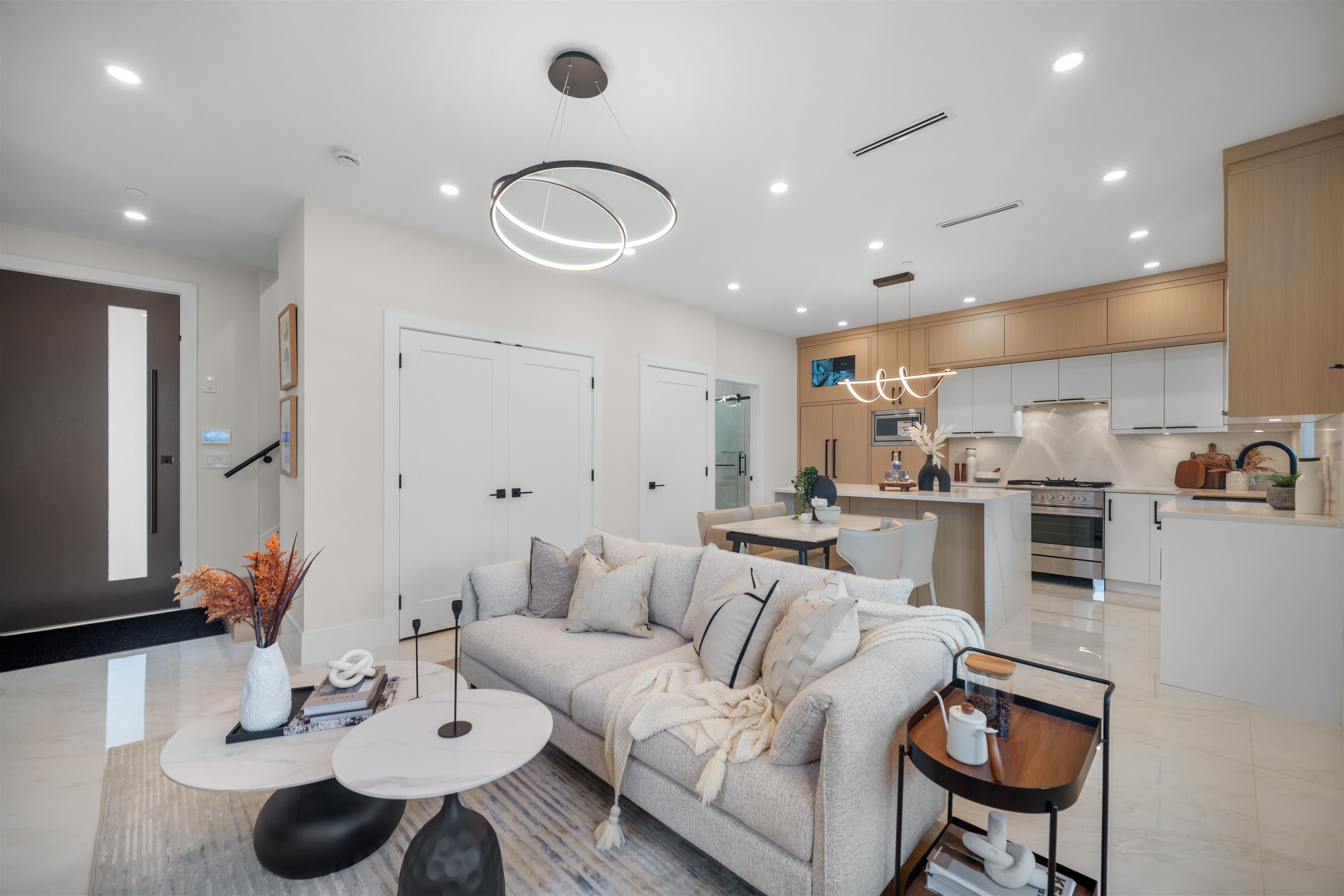 1554 W 66TH AVENUE, Vancouver BC V6P 2R9, R3174274, BC,