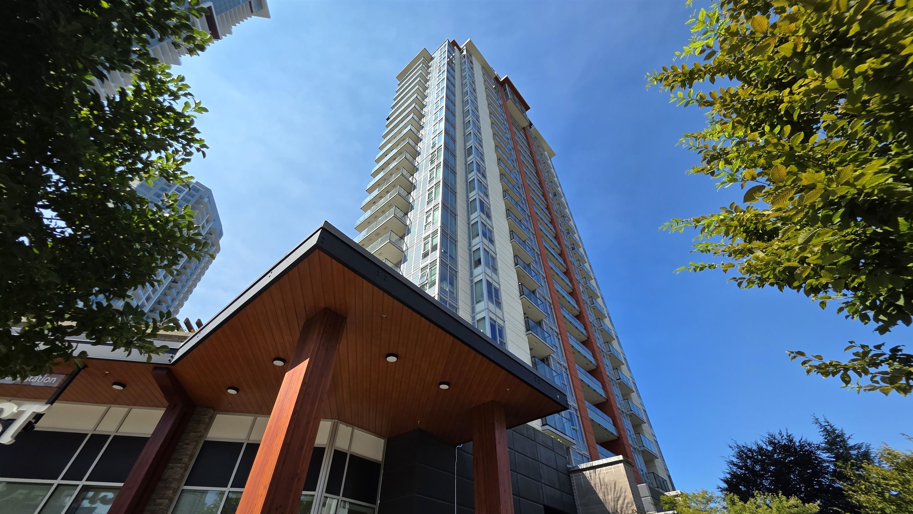 808 691 NORTH ROAD, R3174372, BC,