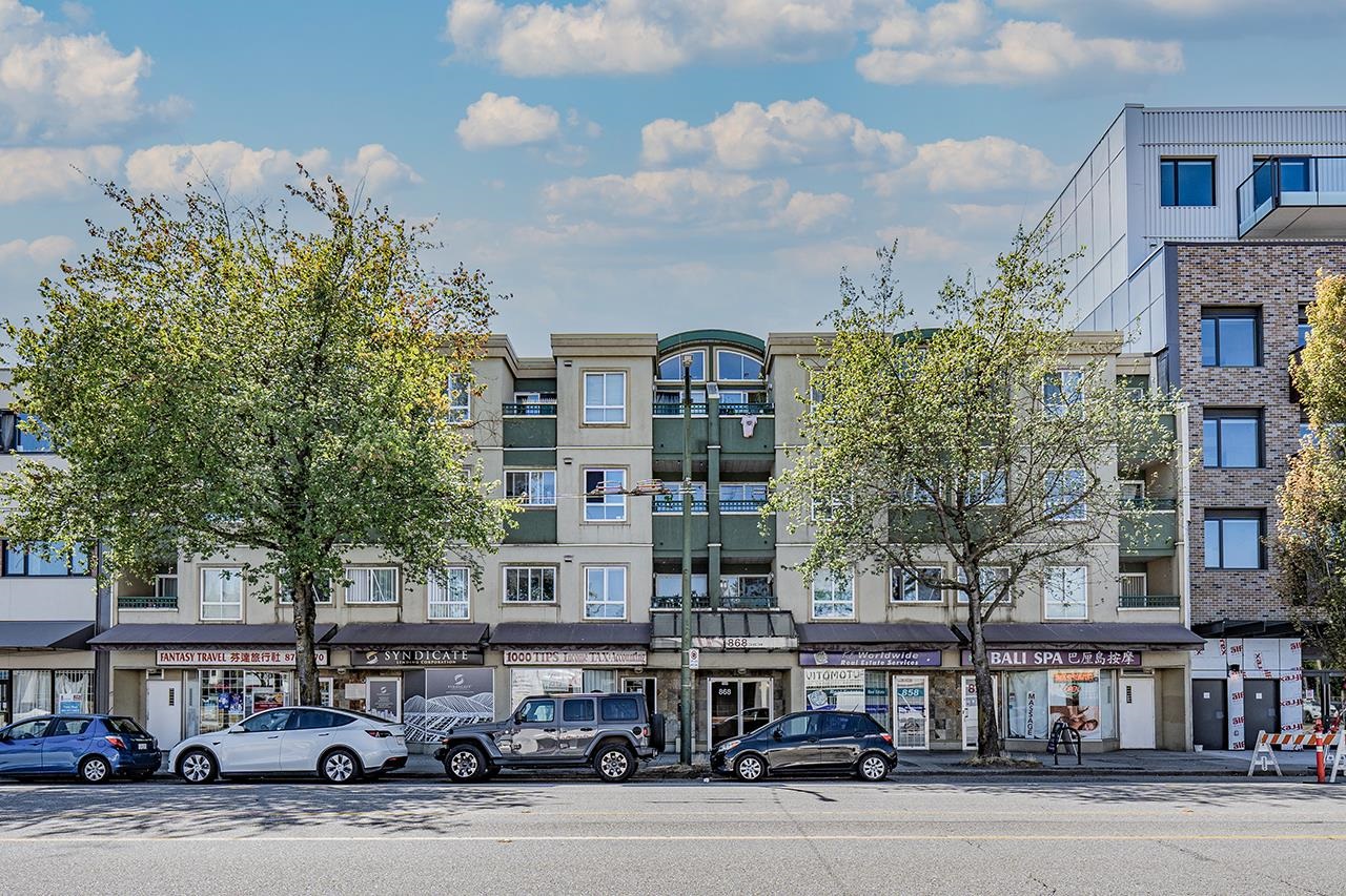 211 868 KINGSWAY, R3174609, BC,