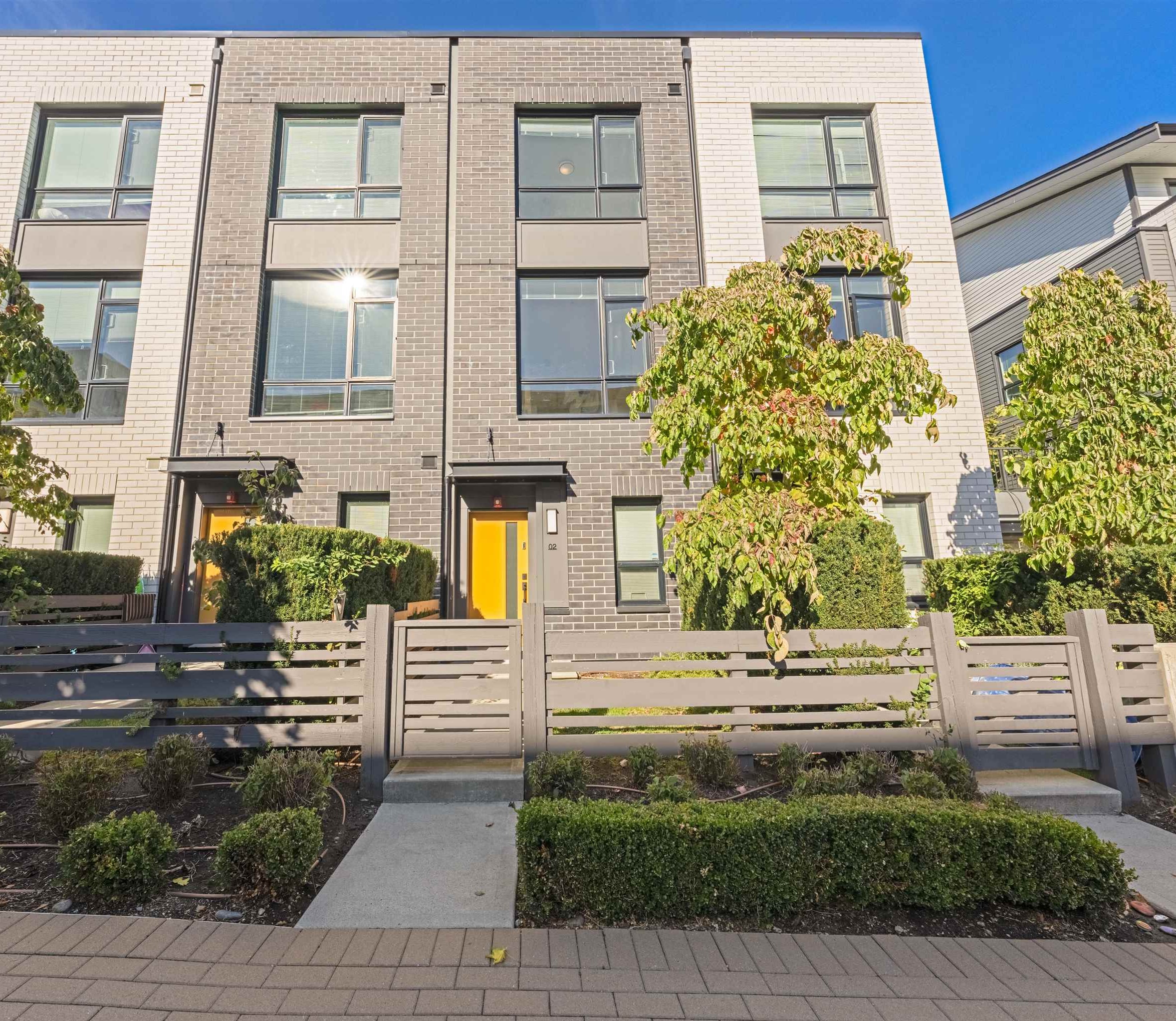 2 9739 UNIVERSITY CRESCENT, R3174625, BC,