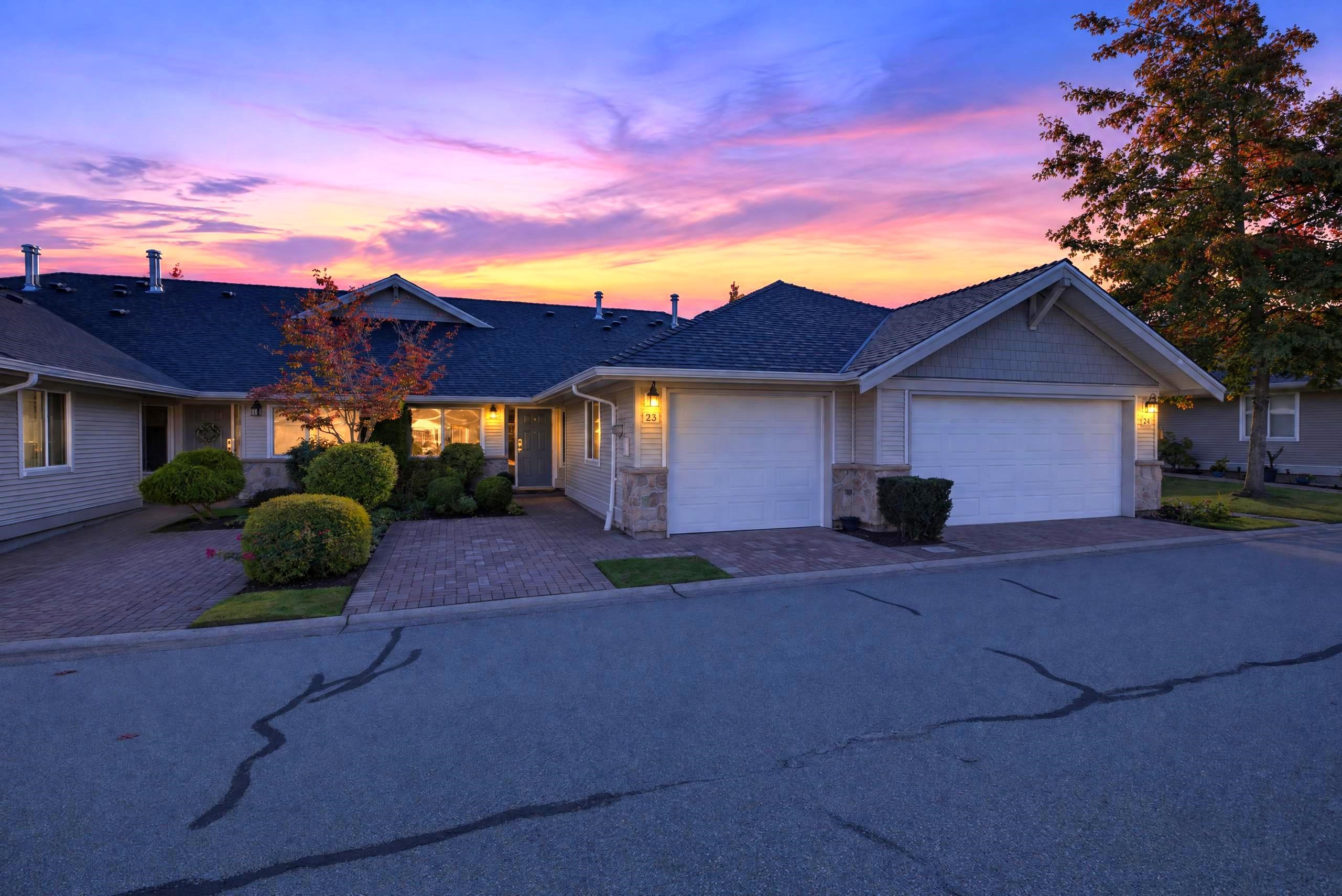 23 17516 4 AVENUE, R3174642, BC,