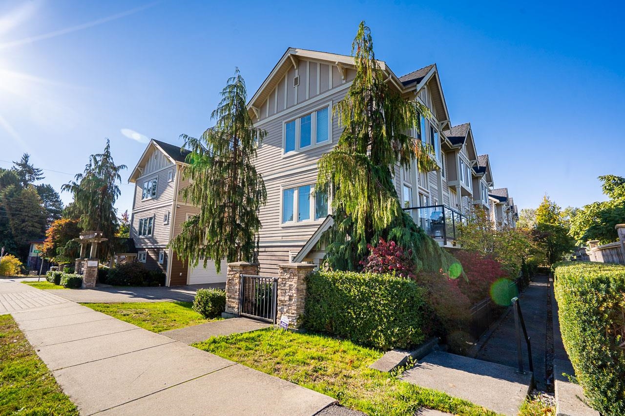 12 7489 16TH STREET, R3174660, BC,