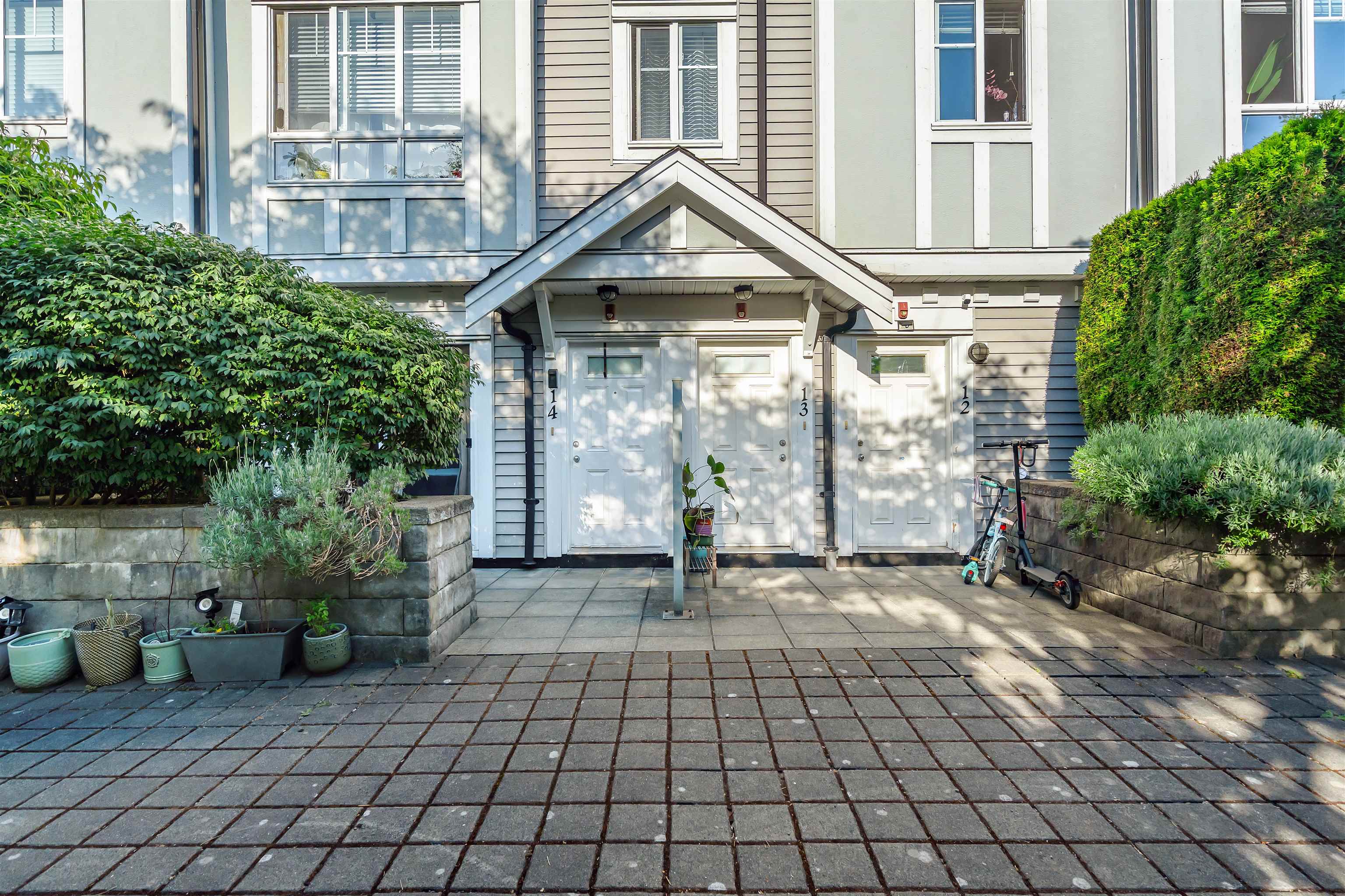 14 13239 OLD YALE ROAD, R3174715, BC,