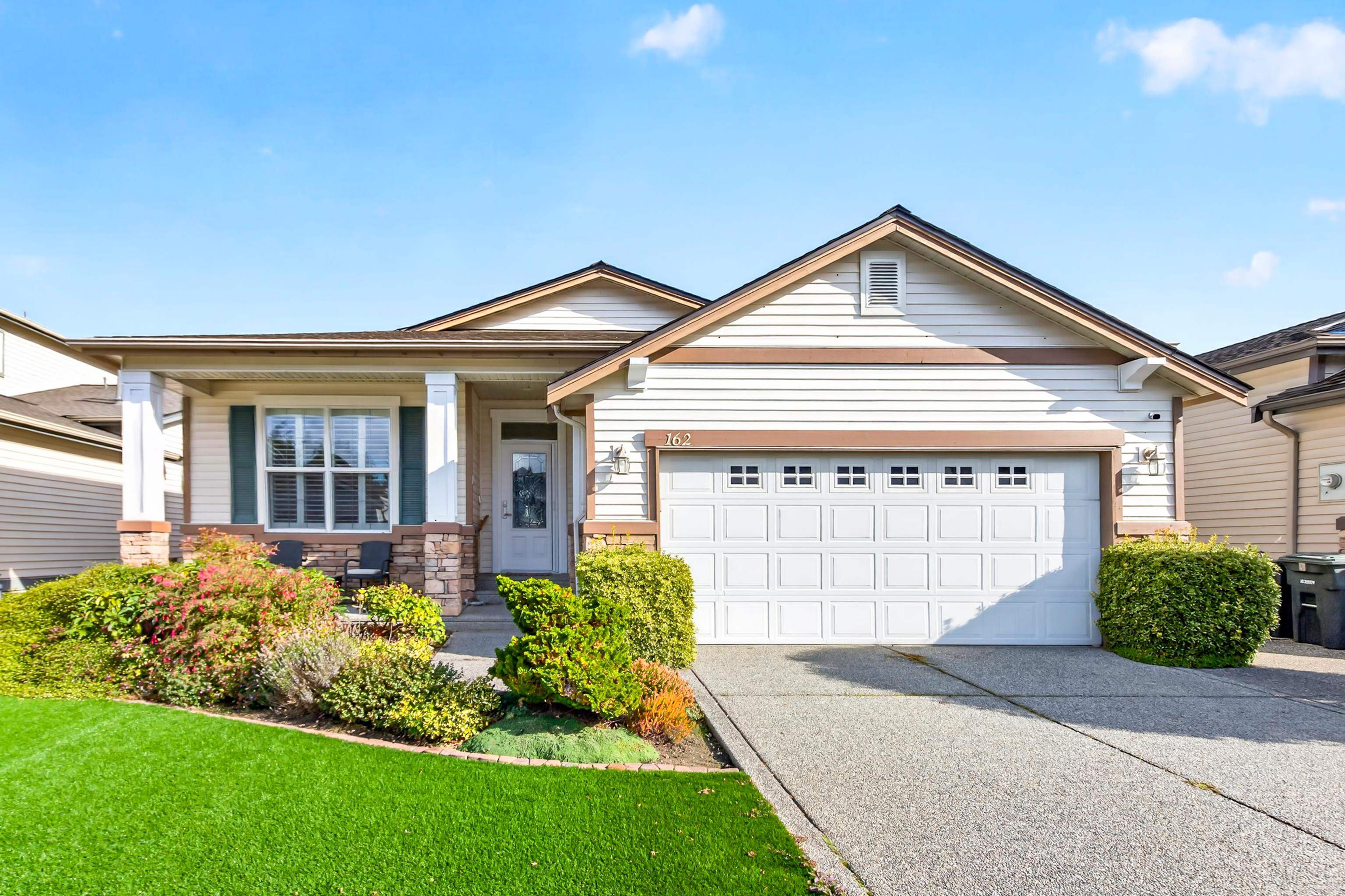 162 19639 MEADOW GARDENS WAY, R3174838, BC,