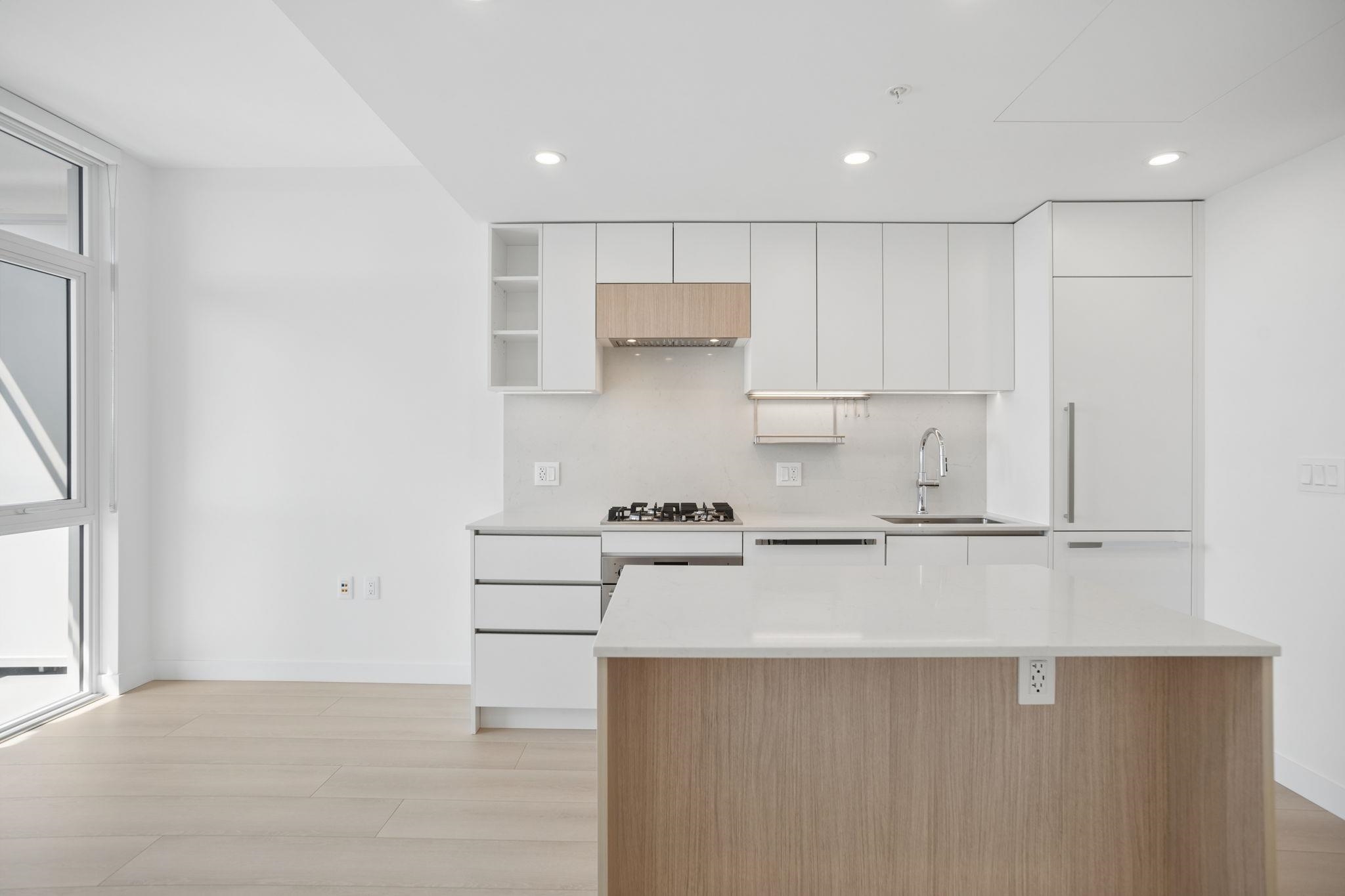 3908 13573 98A AVENUE, R3174887, BC,