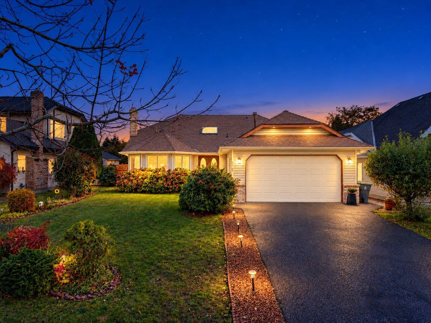 6142 184A STREET, Surrey BC V3S 7P8, R3175295, BC,