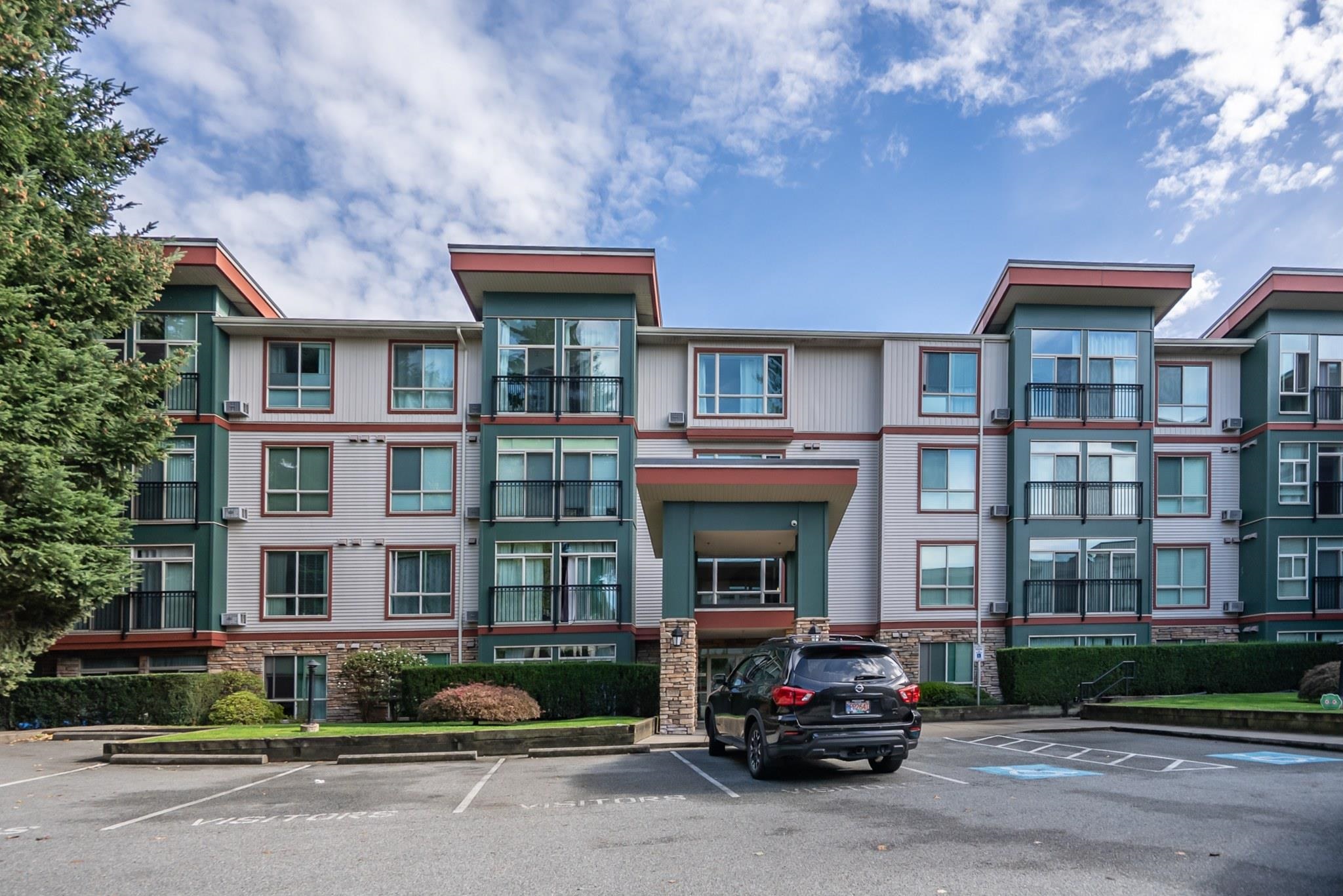 207 33485 SOUTH FRASER WAY, R3175399, BC,