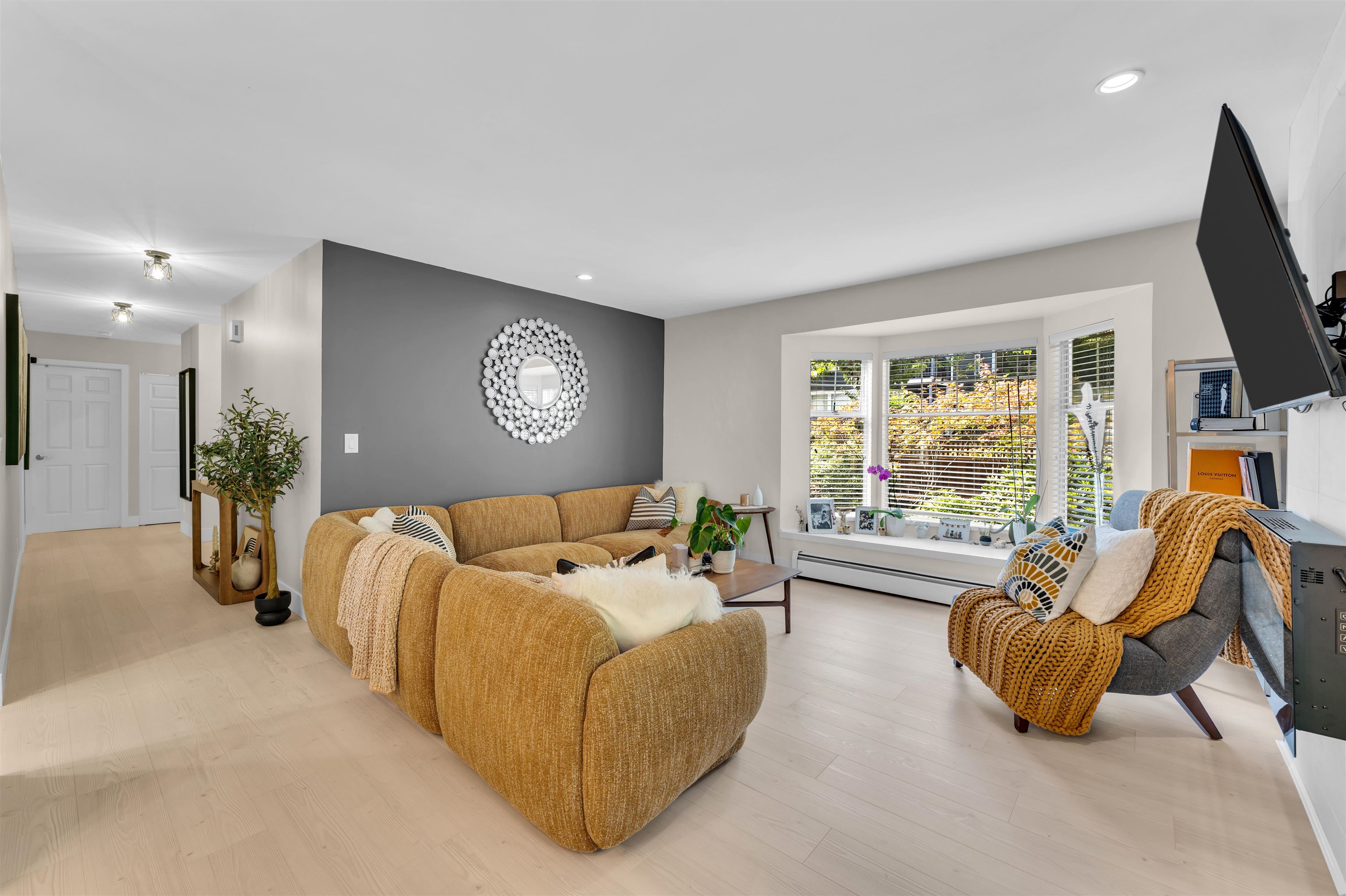 10 1140 FALCON DRIVE, R3175517, BC,