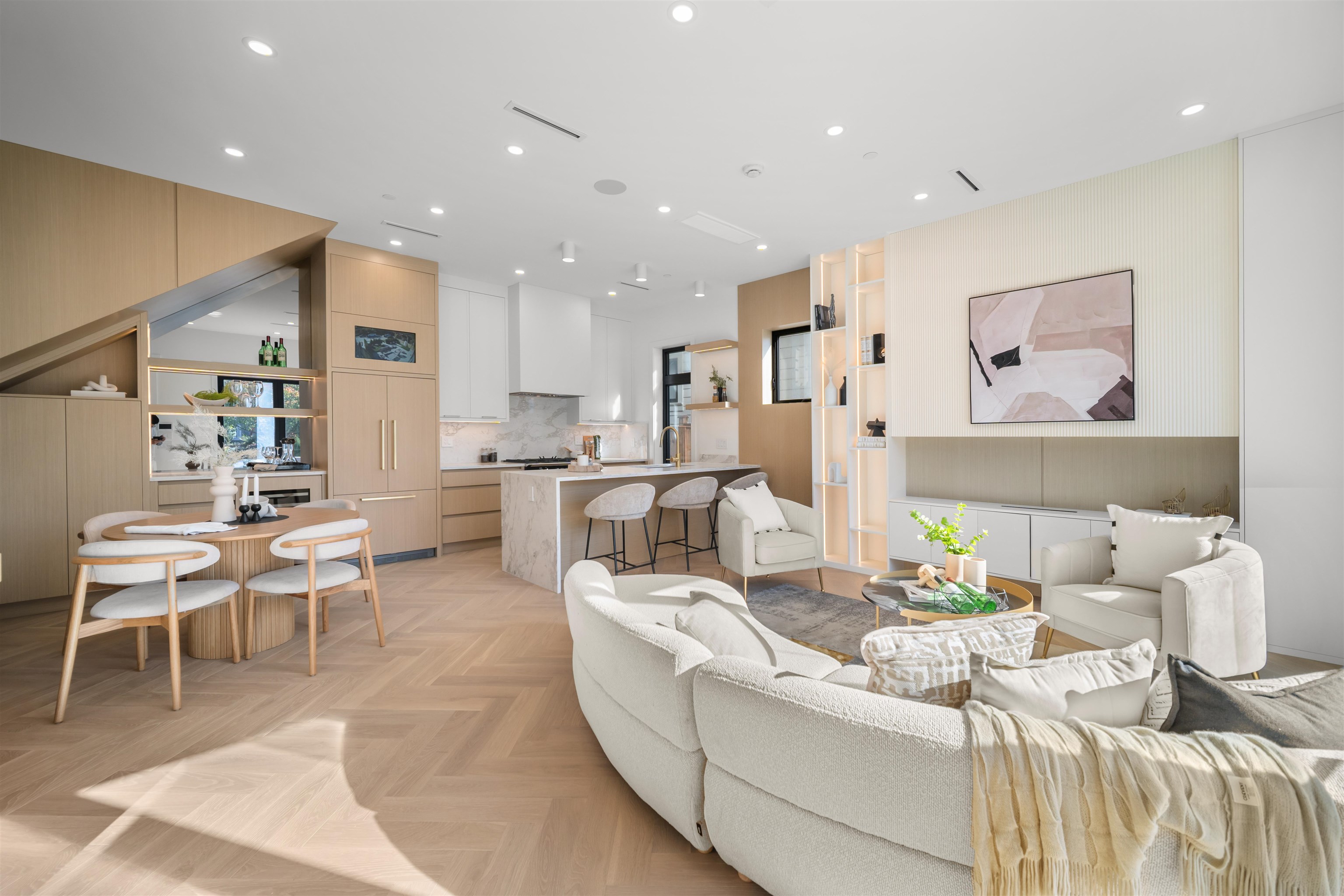 411 W 19TH AVENUE, Vancouver BC V5Y 2B8, R3175565, BC,