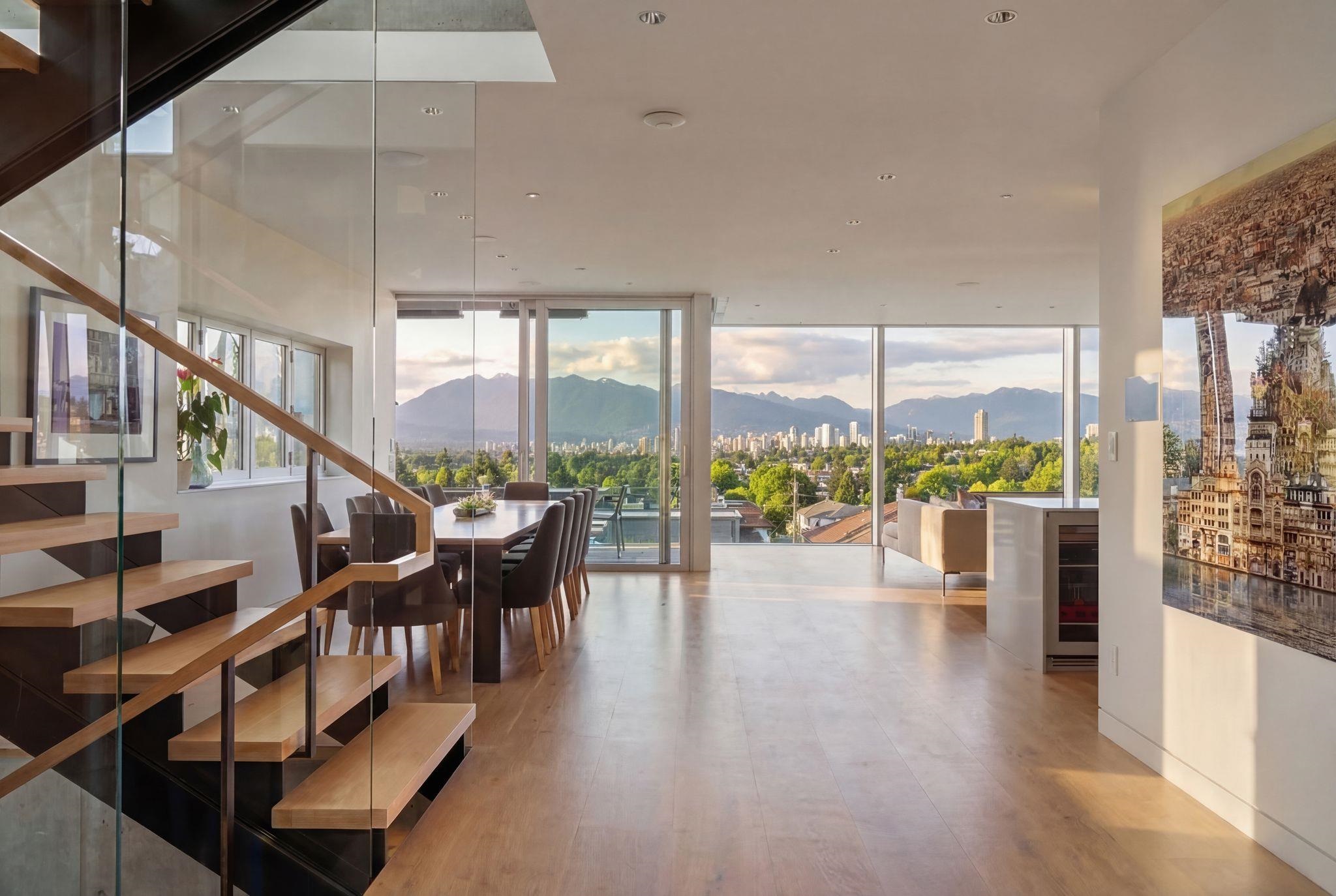 2723 W 30TH AVENUE, Vancouver BC V6L 1Y8, R3175583, BC,