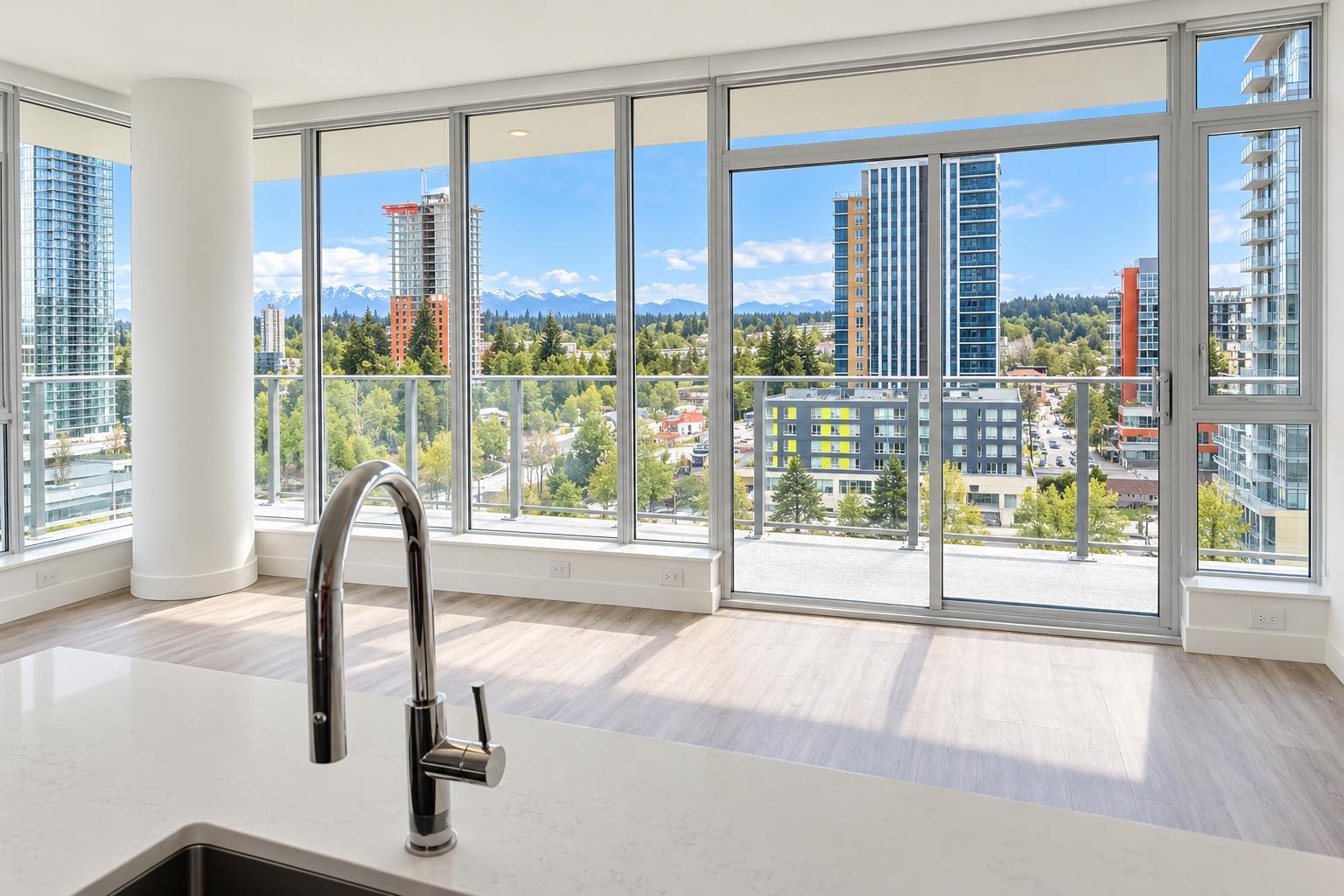 2007 9675 KING GEORGE BOULEVARD, R3175774, BC,