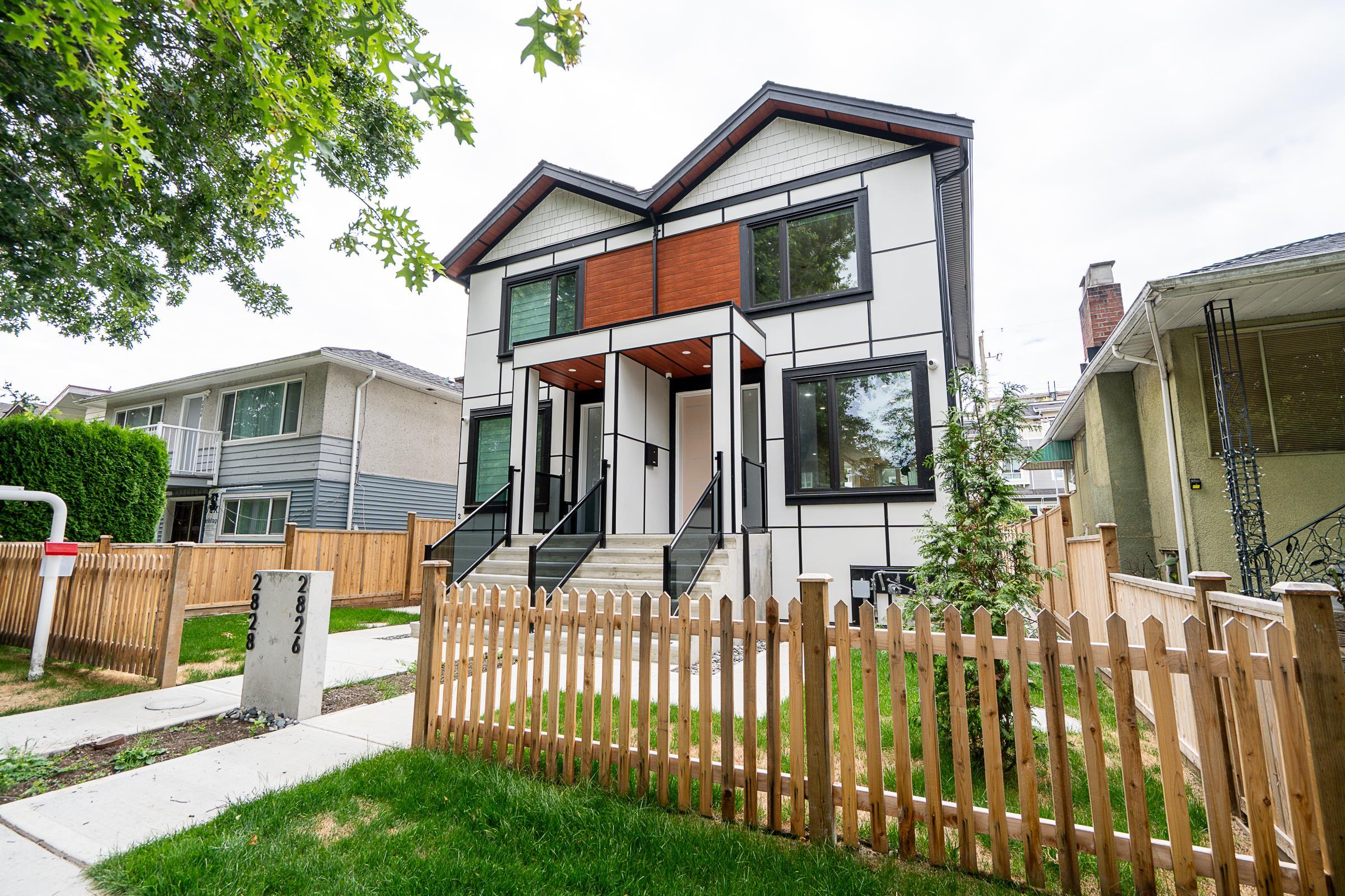 2828 CHEYENNE AVENUE, Vancouver BC V5R 4R6, R3175826, BC,