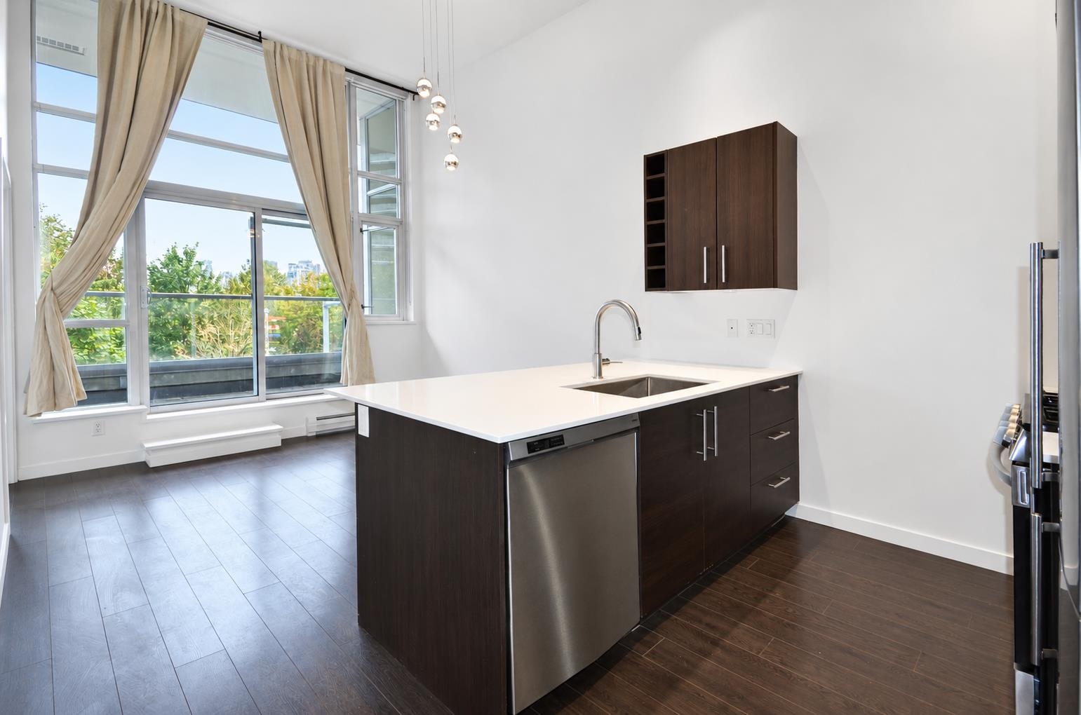 205 1708 COLUMBIA STREET, R3175831, BC,