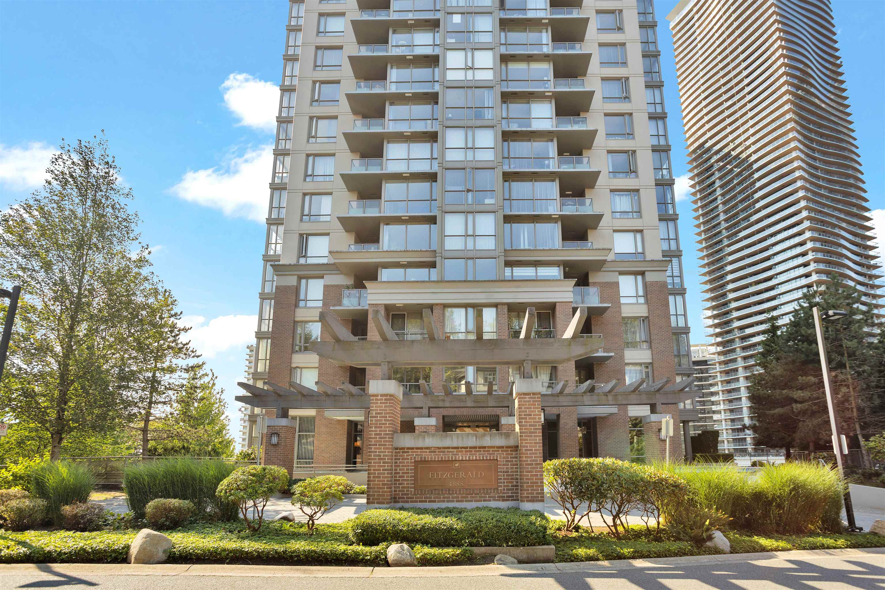 905 4888 BRENTWOOD DRIVE, R3175847, BC,