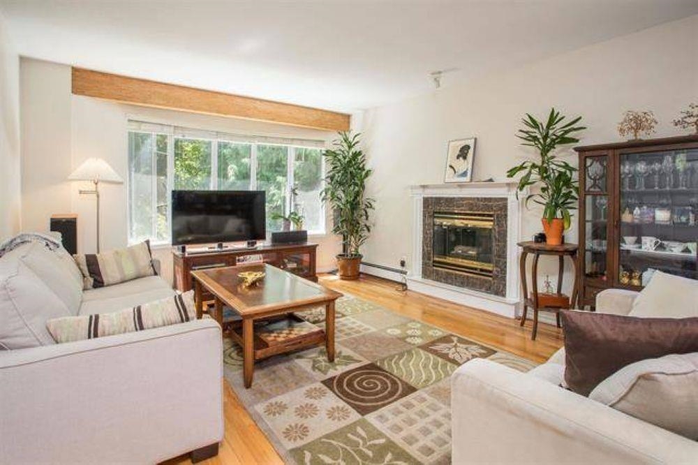 Upper-2945 W 12TH AVENUE, Vancouver BC V6K 2R2, R3175865, BC,