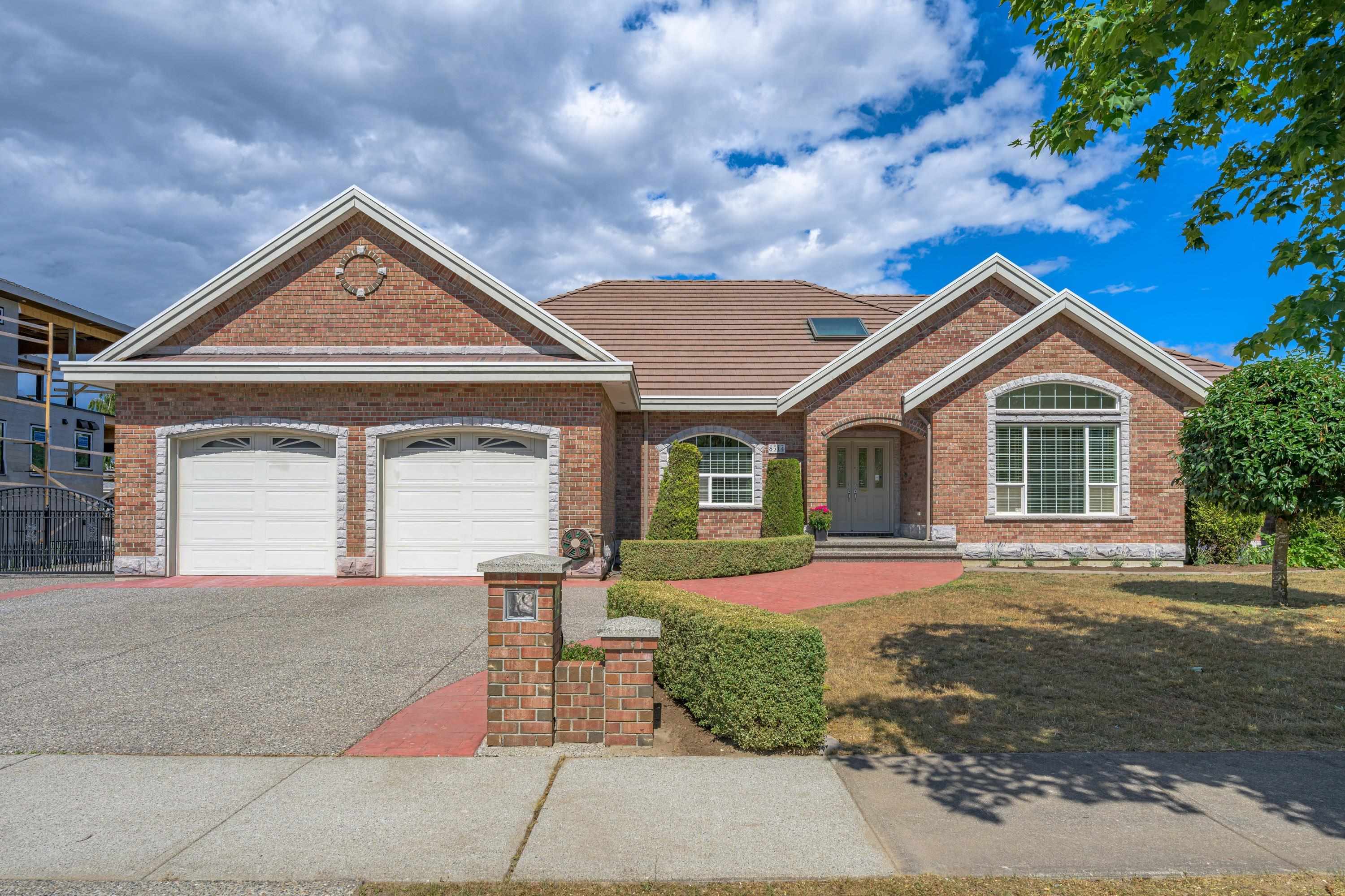 8514 WILDWOOD PLACE, Surrey BC V4N 5C5, R3176018, BC,