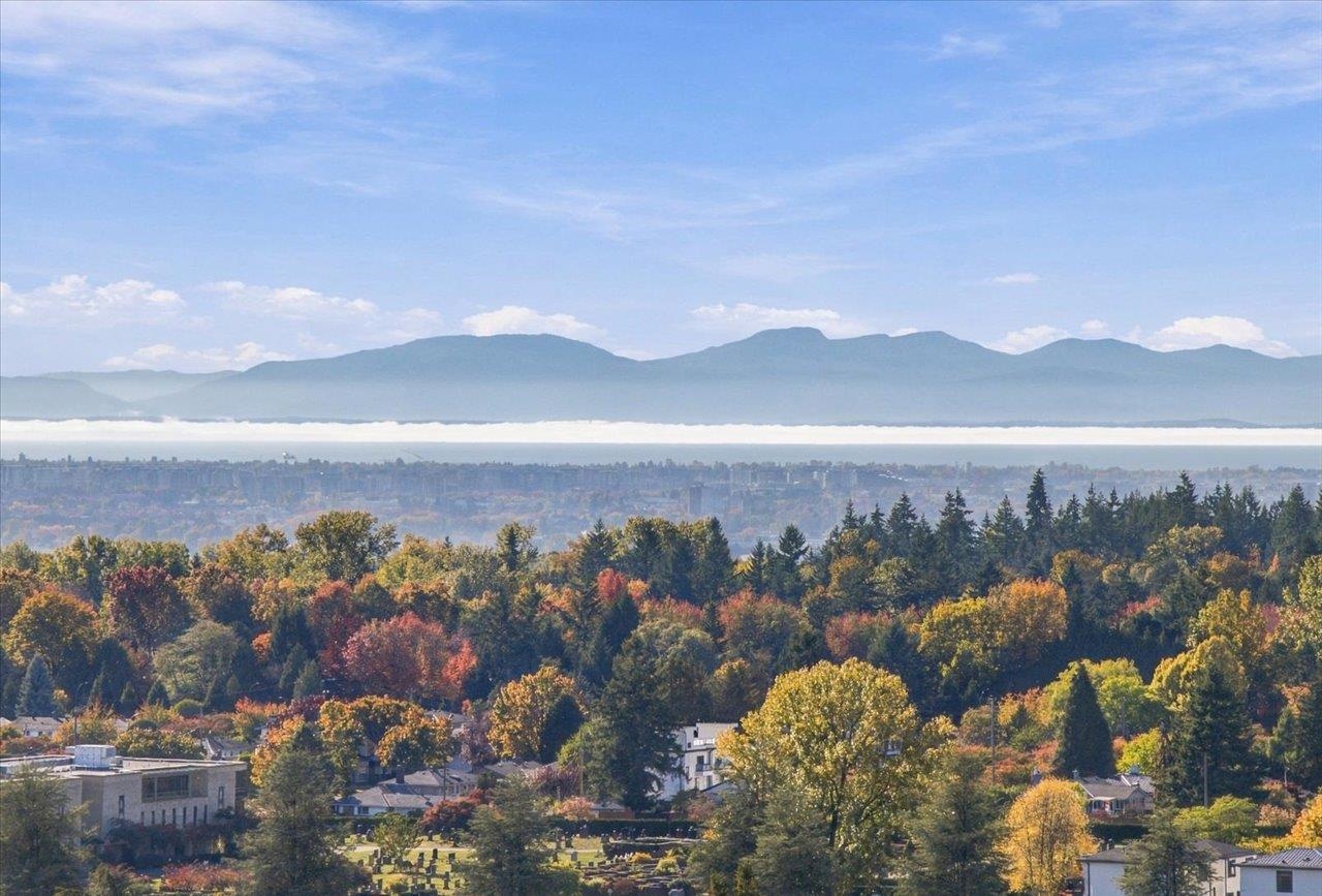 1401 6759 WILLINGDON AVENUE, R3176144, BC,