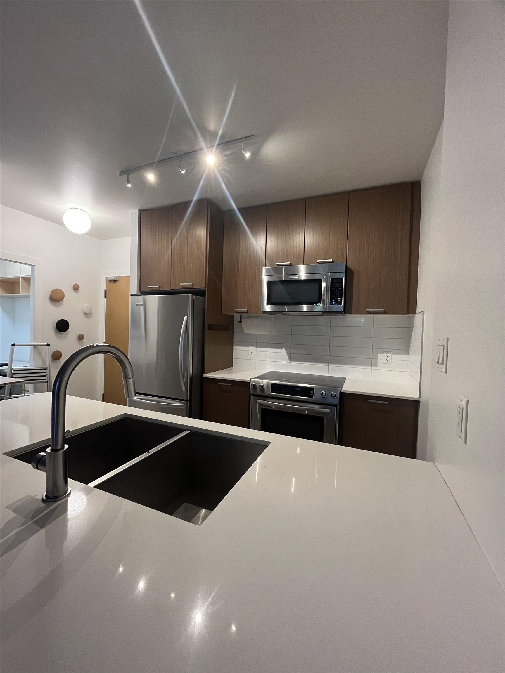 102 2321 SCOTIA STREET, R3176192, BC,