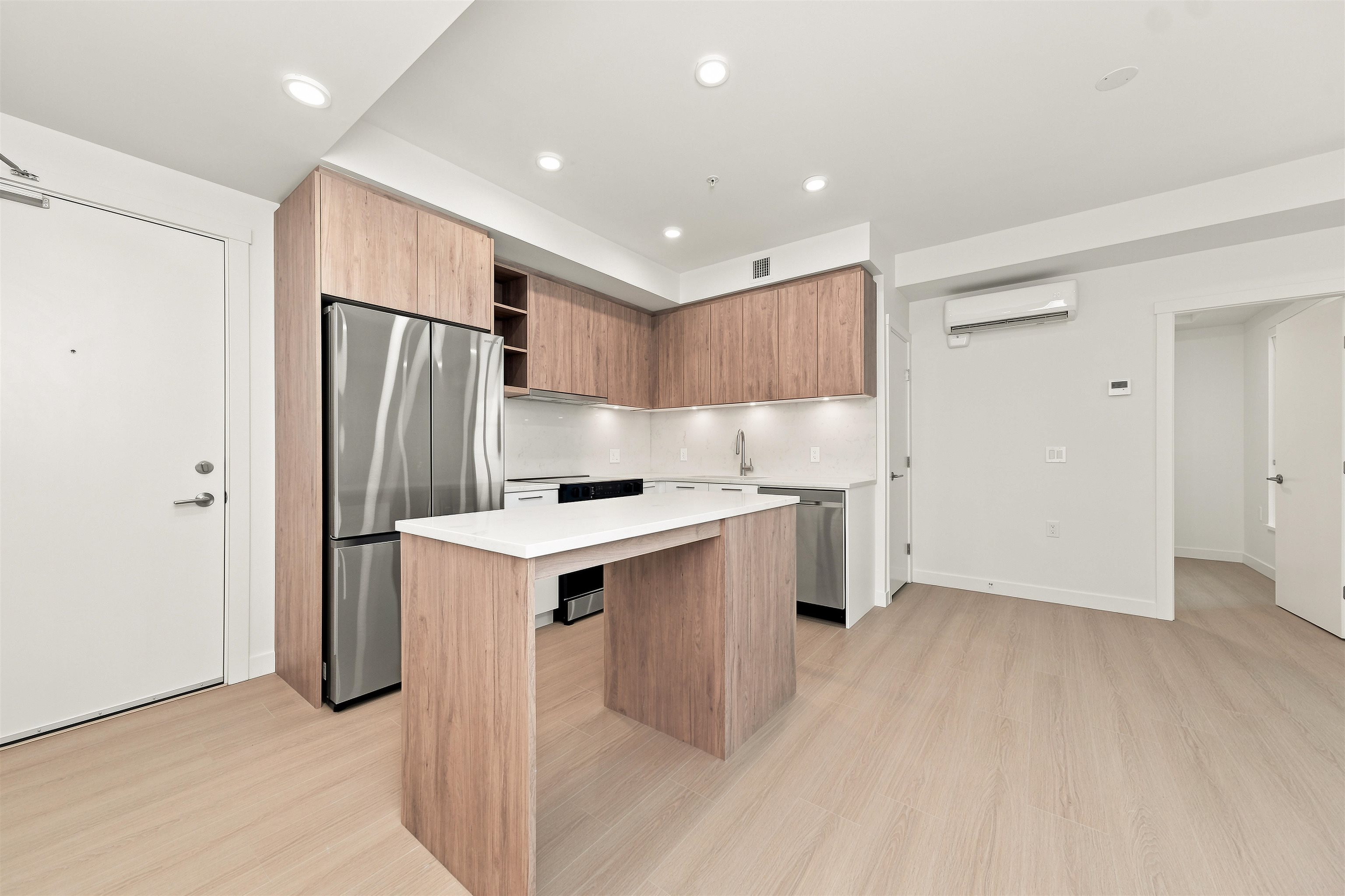 331 82 FIRST STREET, R3176355, BC,