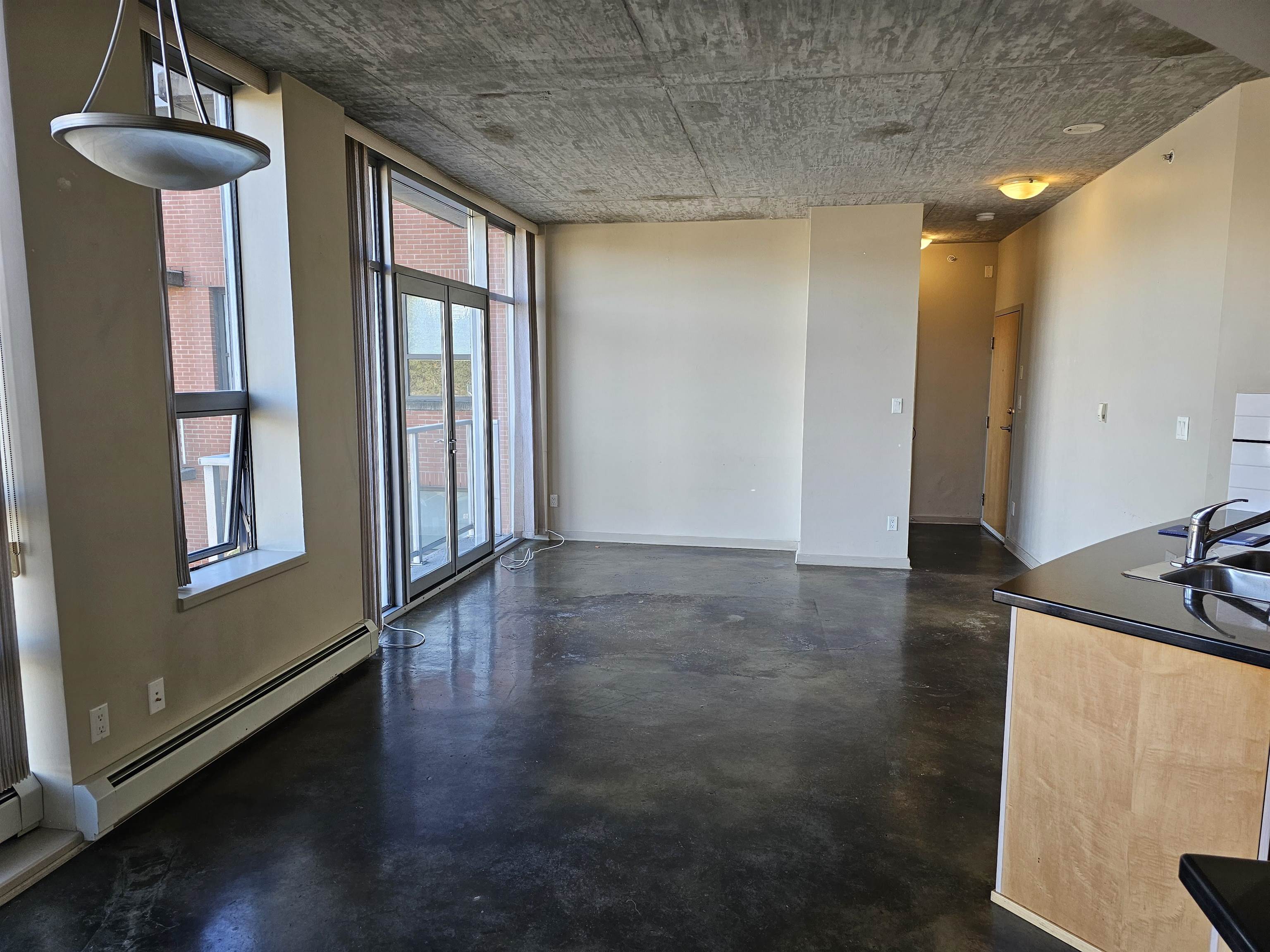 502 919 STATION STREET, R3176356, BC,