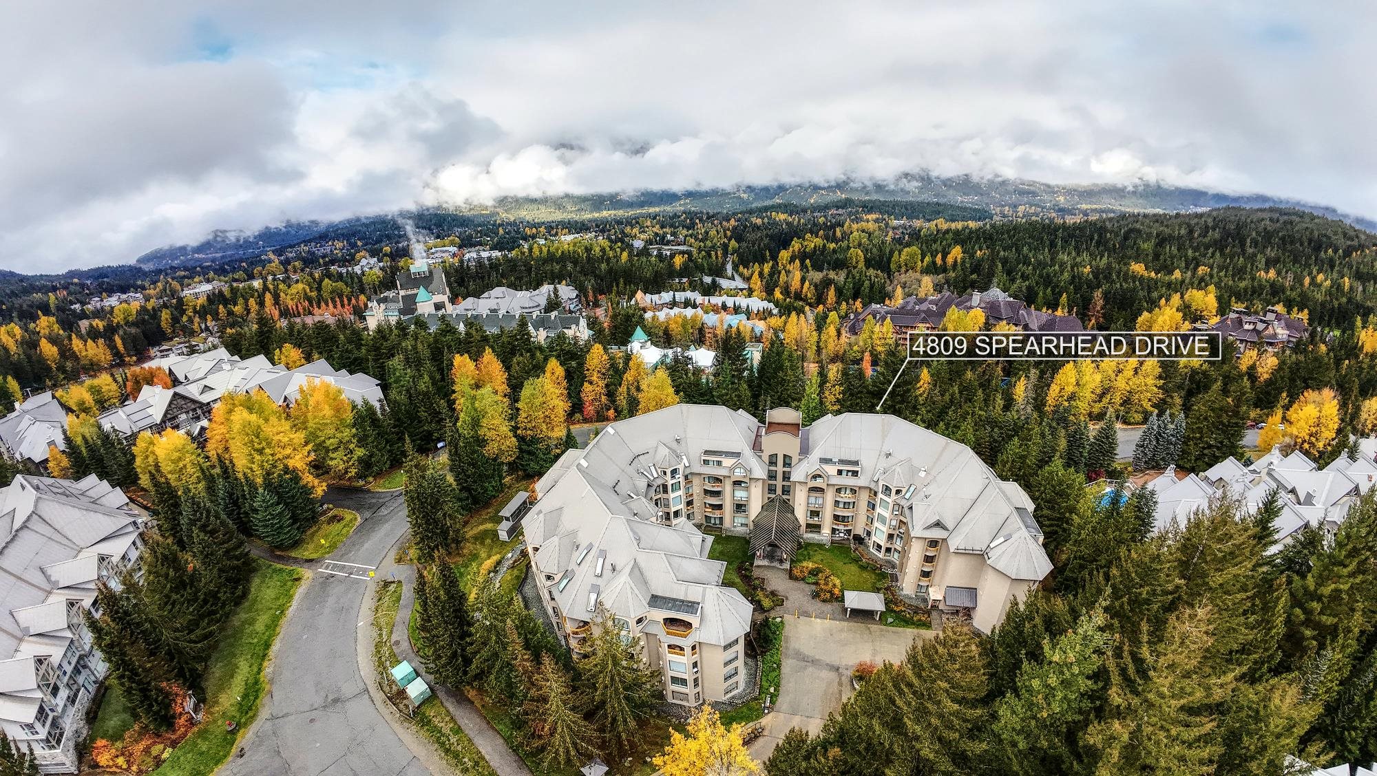 207 4809 SPEARHEAD DRIVE, R3176368, BC,