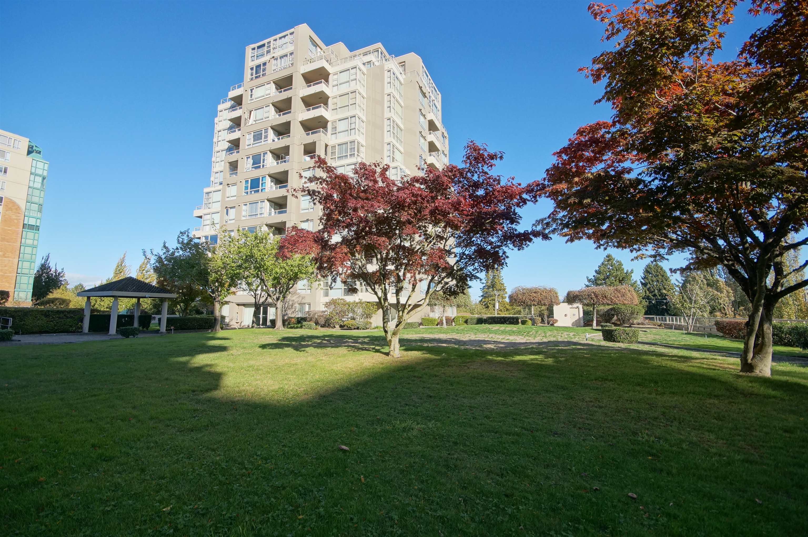 806 8297 SABA ROAD, R3176377, BC,