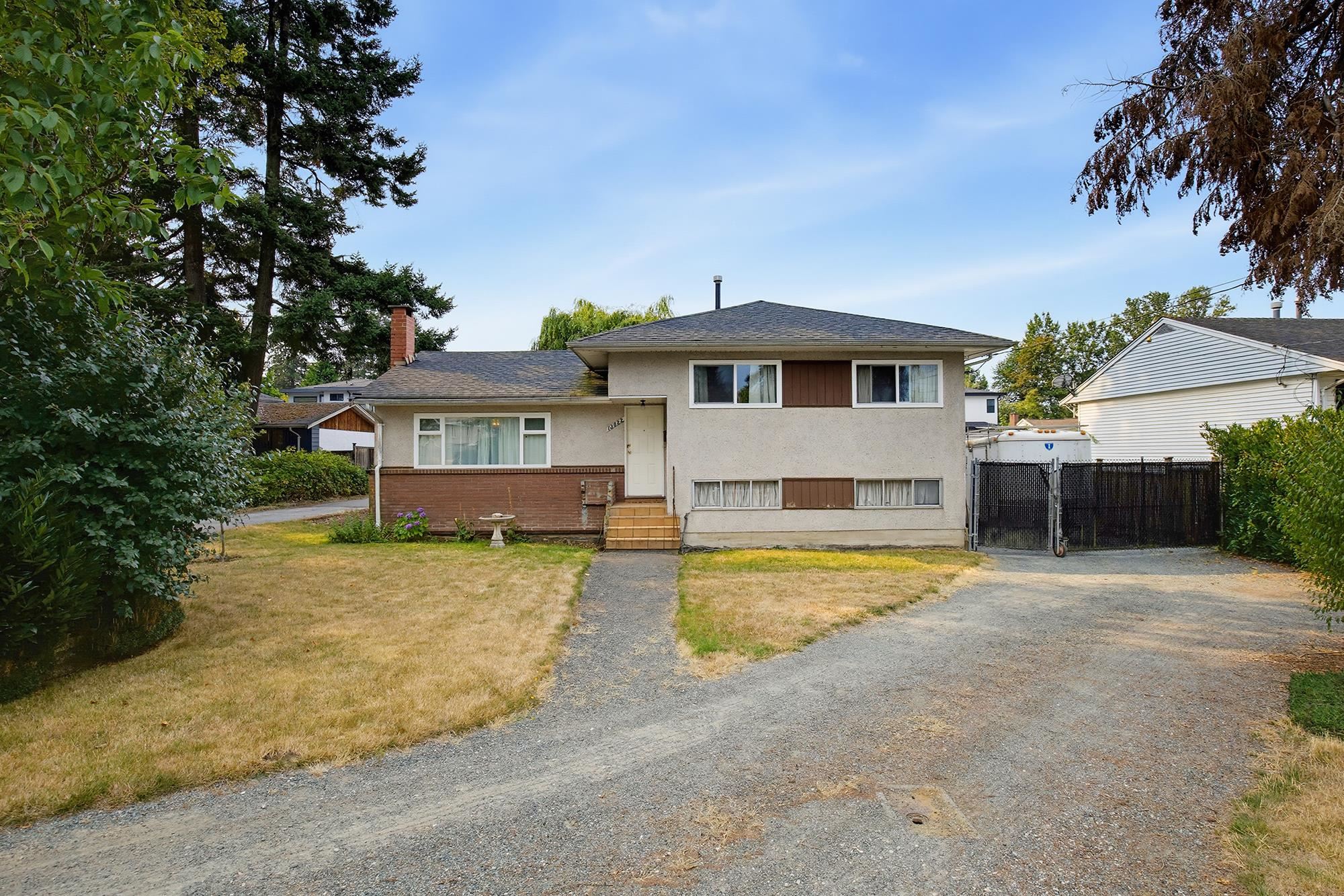 13022 101 AVENUE, Surrey BC V3T 1L1, R3176568, BC,