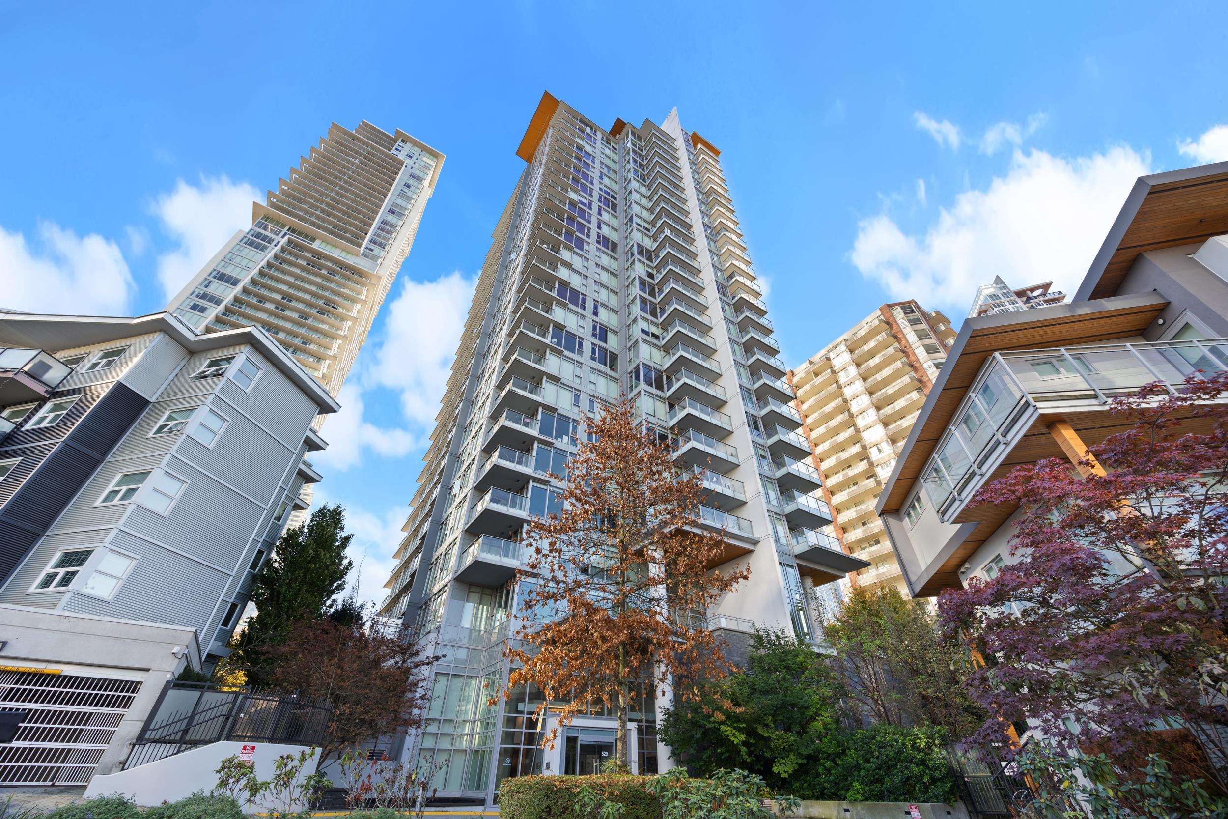 1401 520 COMO LAKE AVENUE, R3176659, BC,