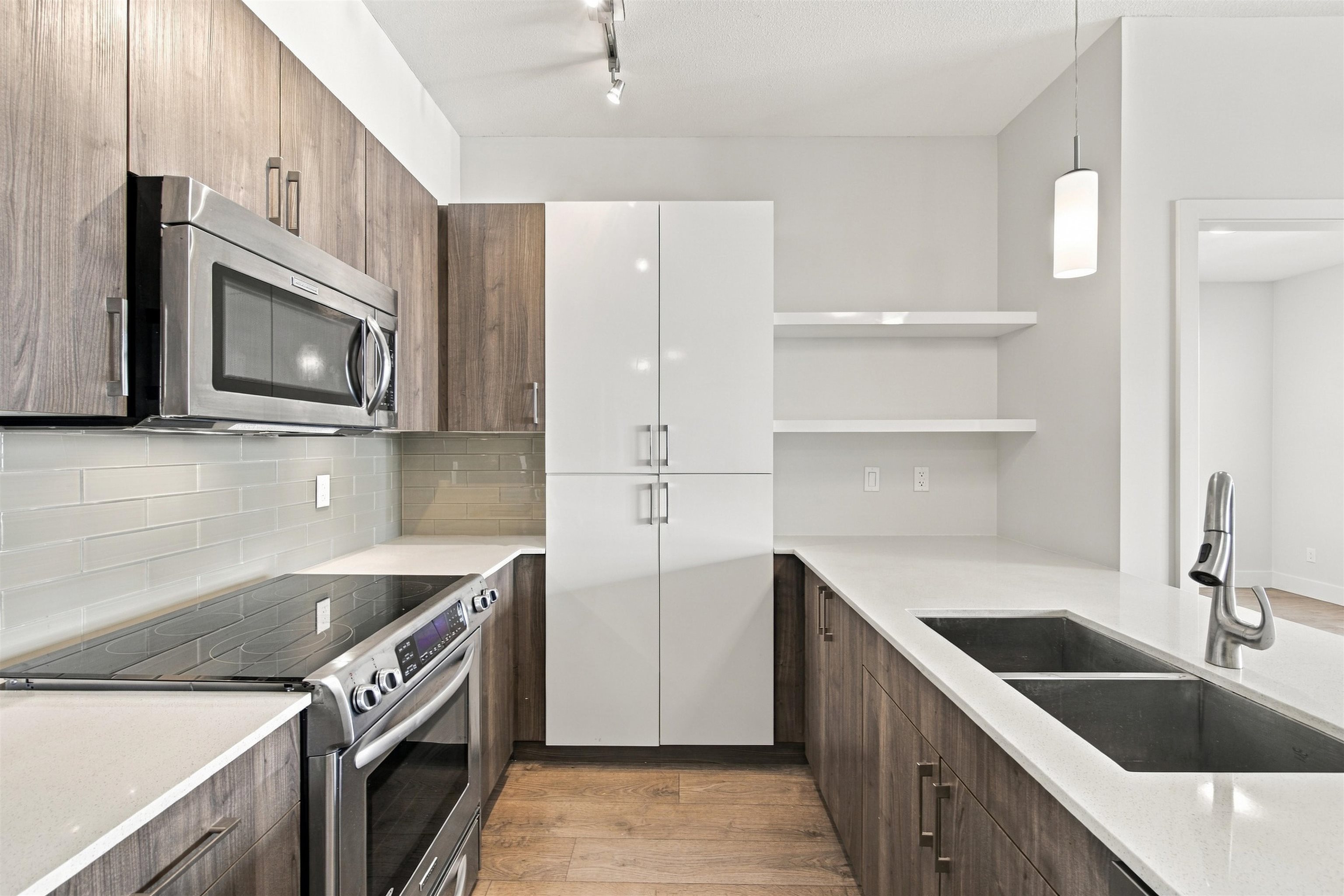 410 630 COMO LAKE AVENUE, R3176695, BC,