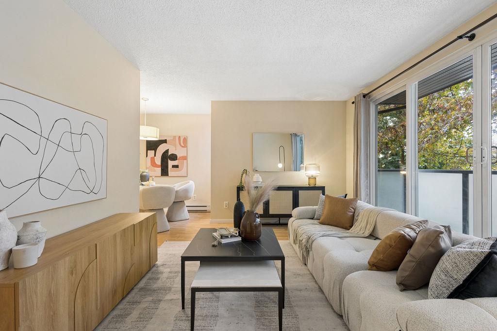 MLS® listing #R3176735 for sale located at 2 224 12TH AVENUE