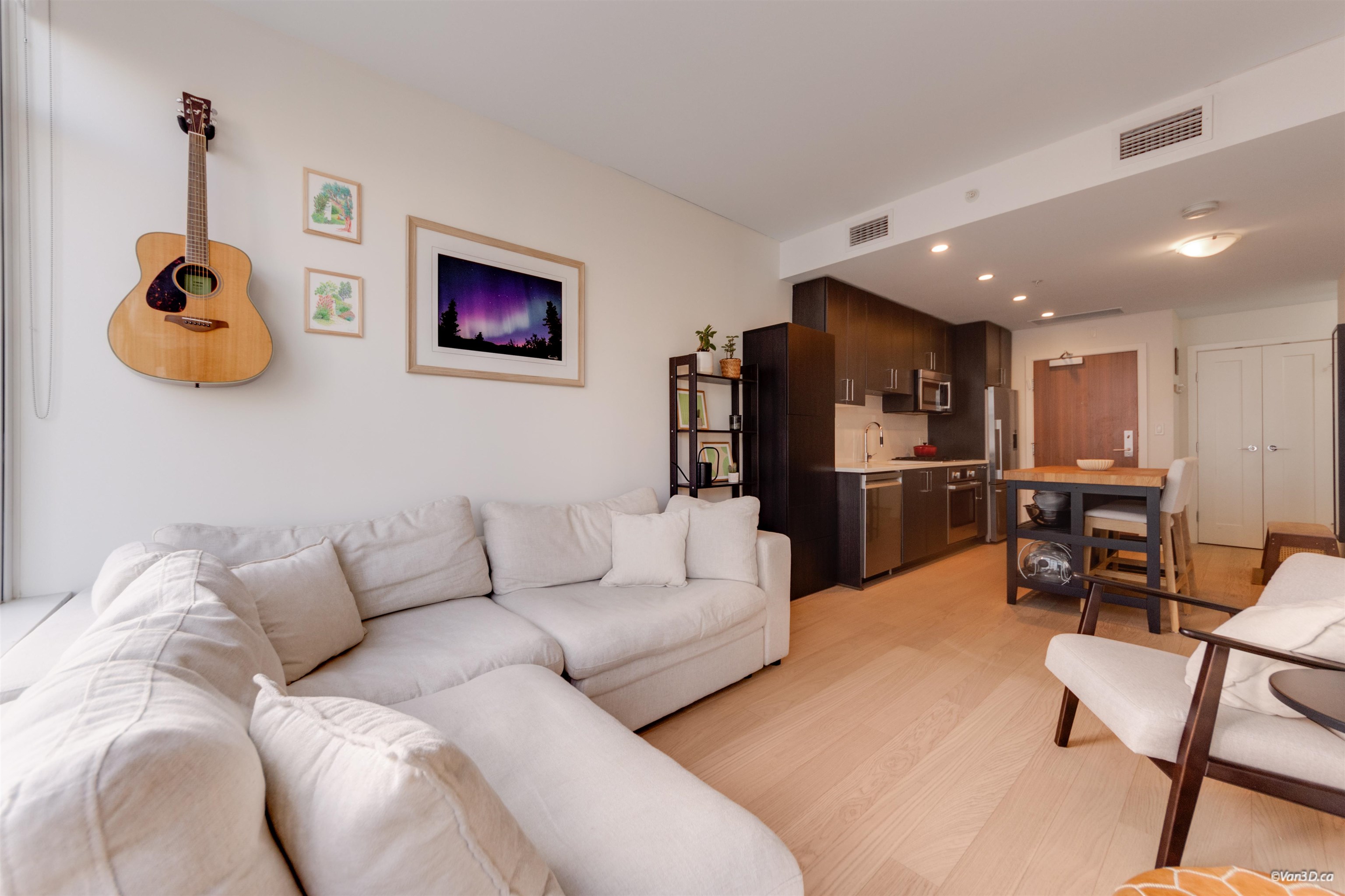801 38 1ST AVENUE, R3176750, BC,