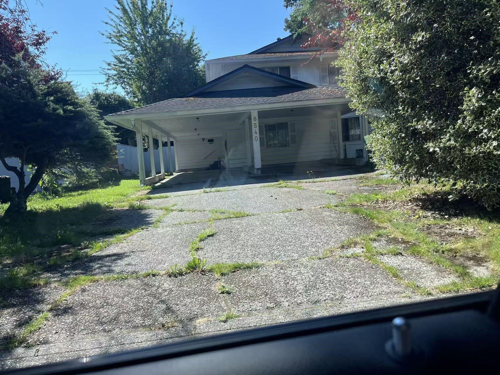 Upper/Downstair 8540 ROSEMARY AVE, R3176789, BC,